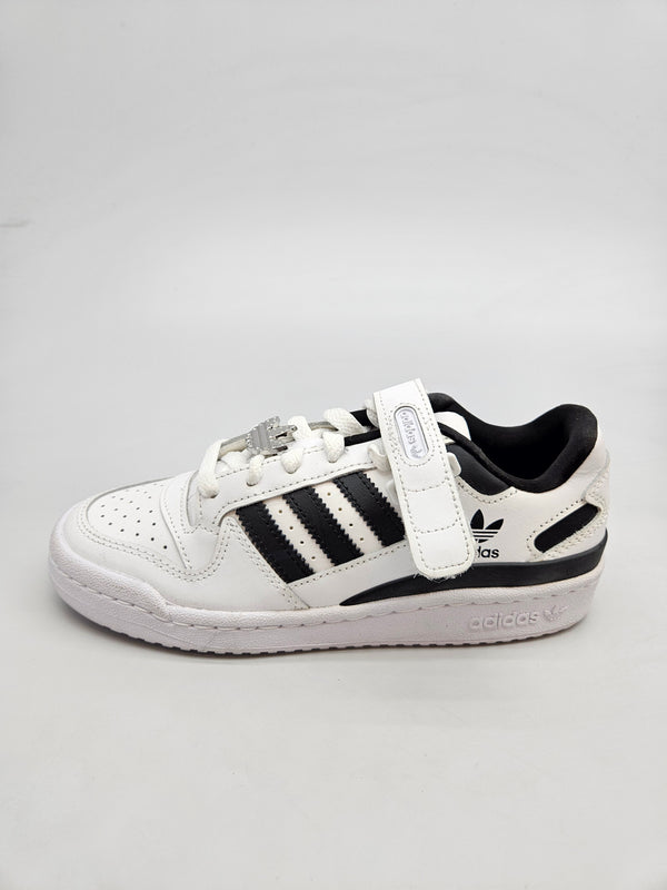 ADIDAS NOVI ORIGINAL PATIKI BR 36.5