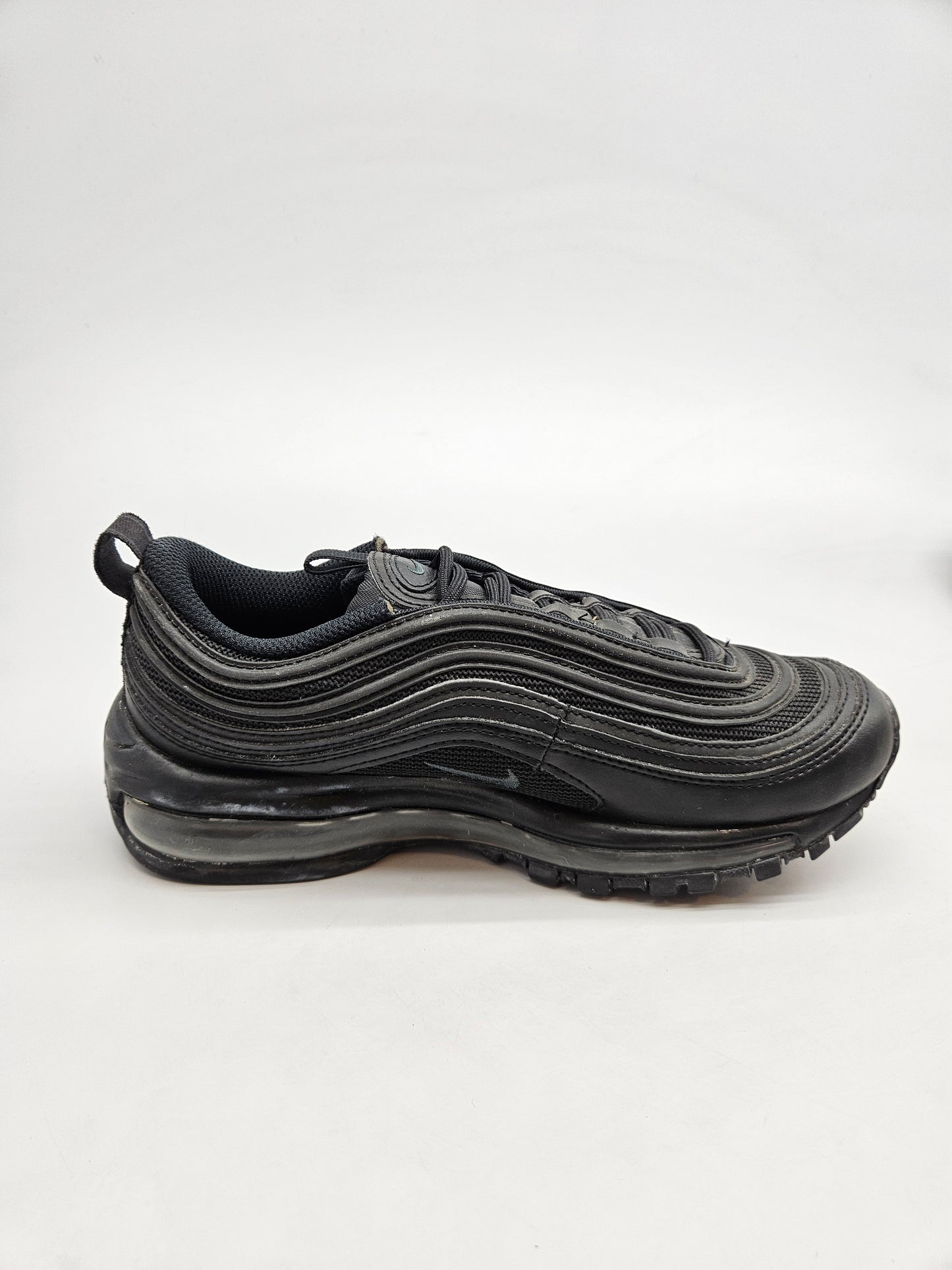 NIKE AIRMAX NOVI ORIGINAL PATIKI BR 37.5