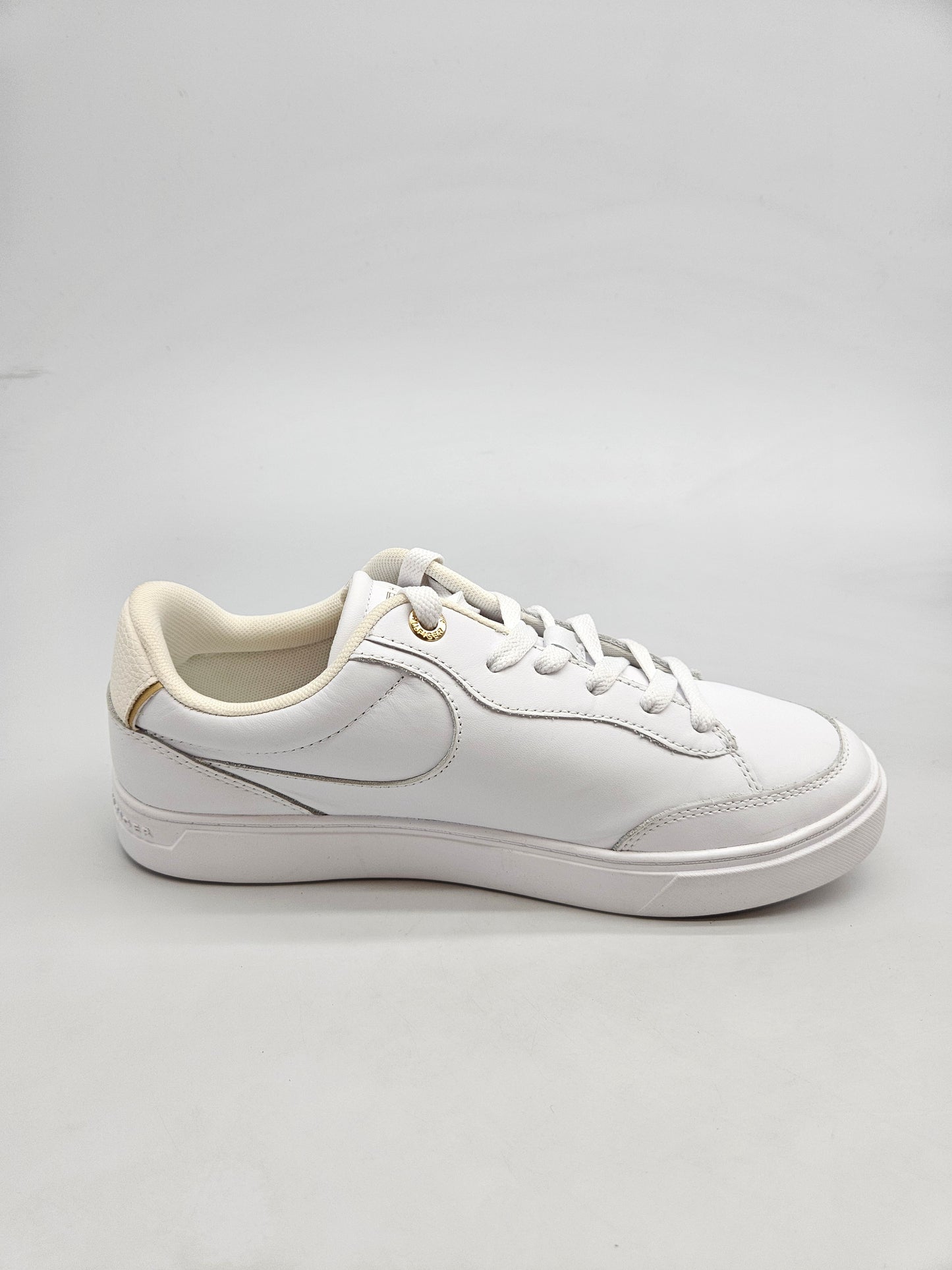 TOMMY HILFIGER NOVI ORIGINAL PATIKI BR 39