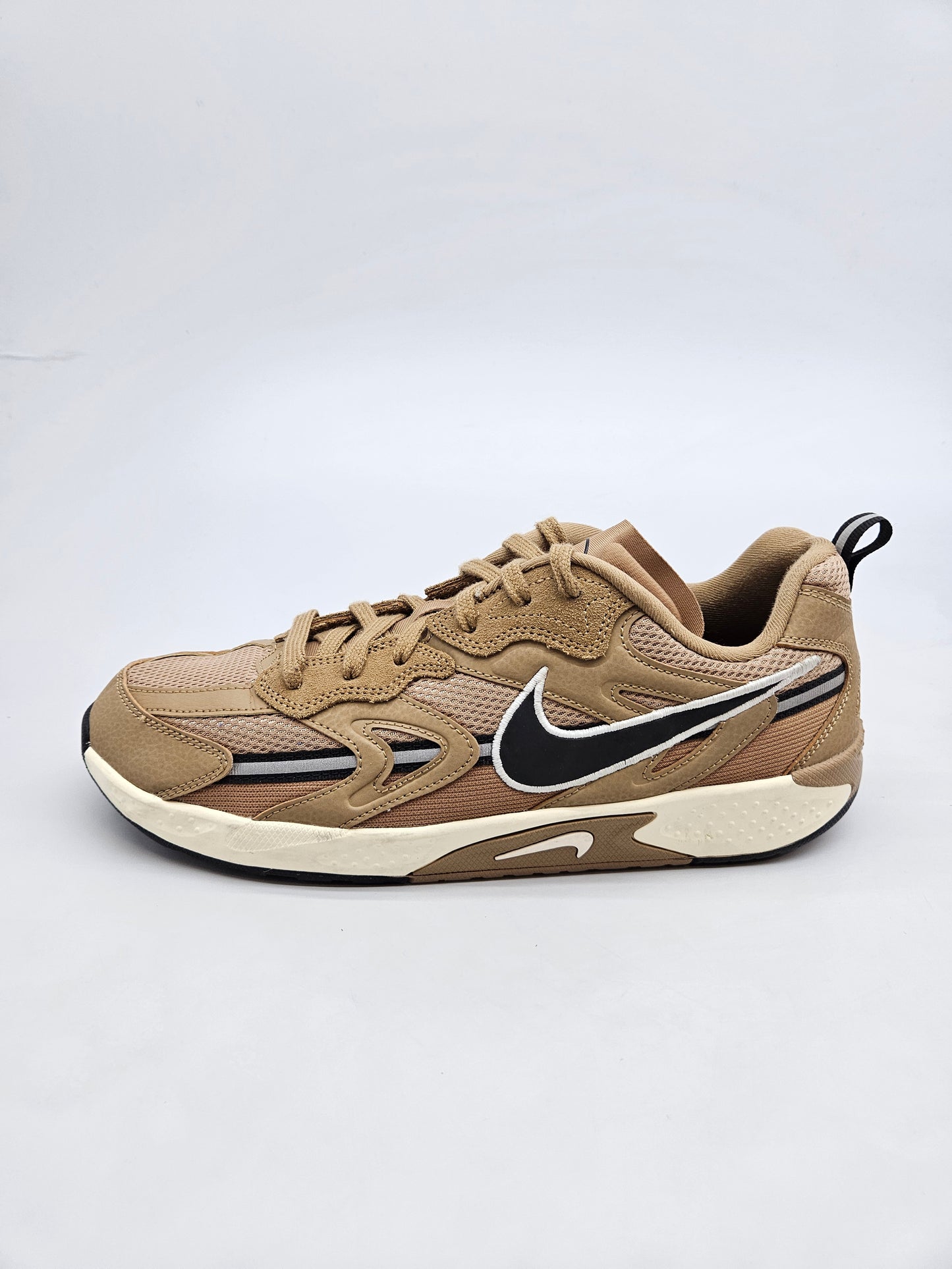 NIKE NOVI ORIGINAL PATIKI BR 44
