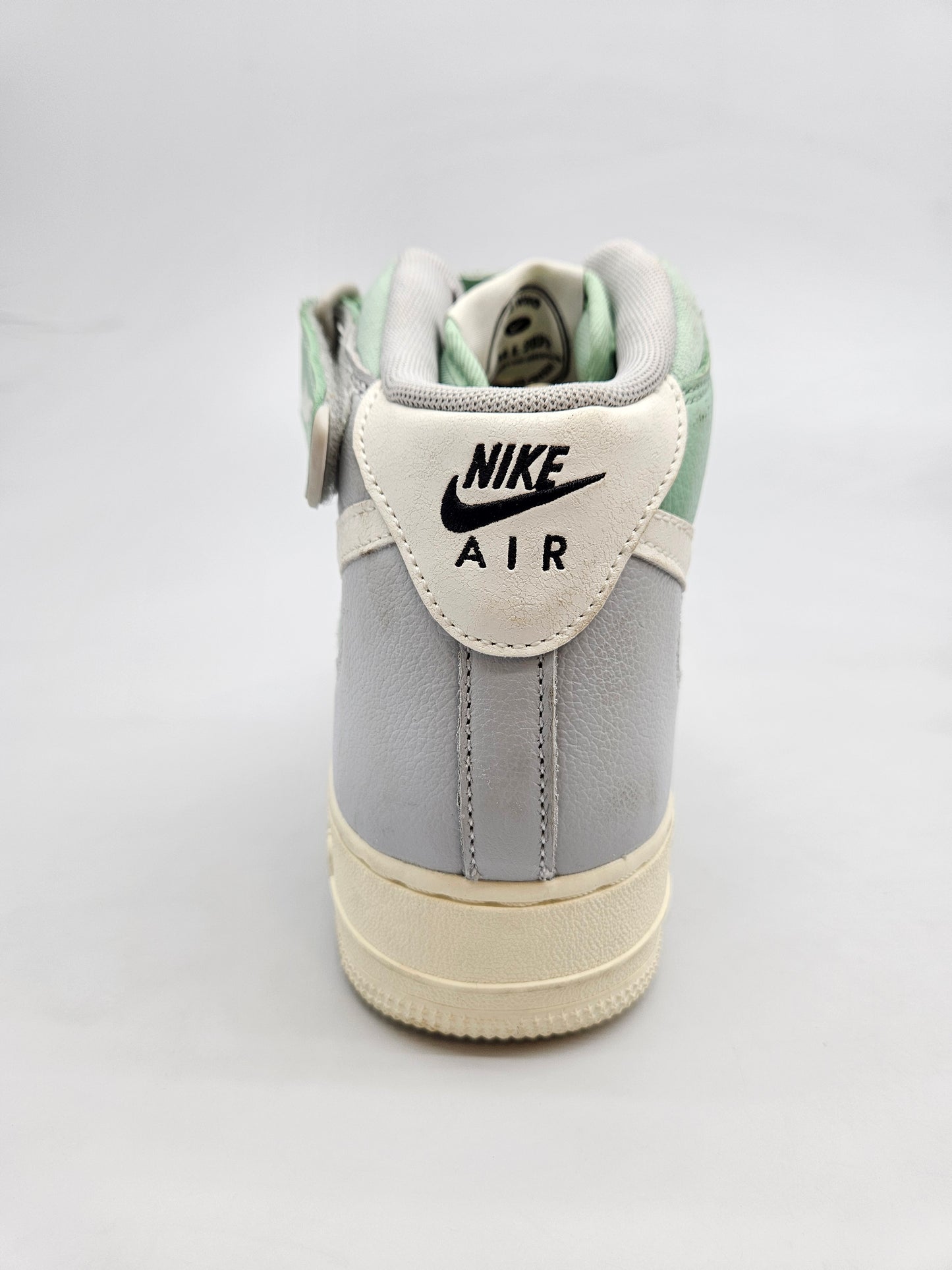 NIKE NOVI ORIGINAL PATIKI BR 42.5
