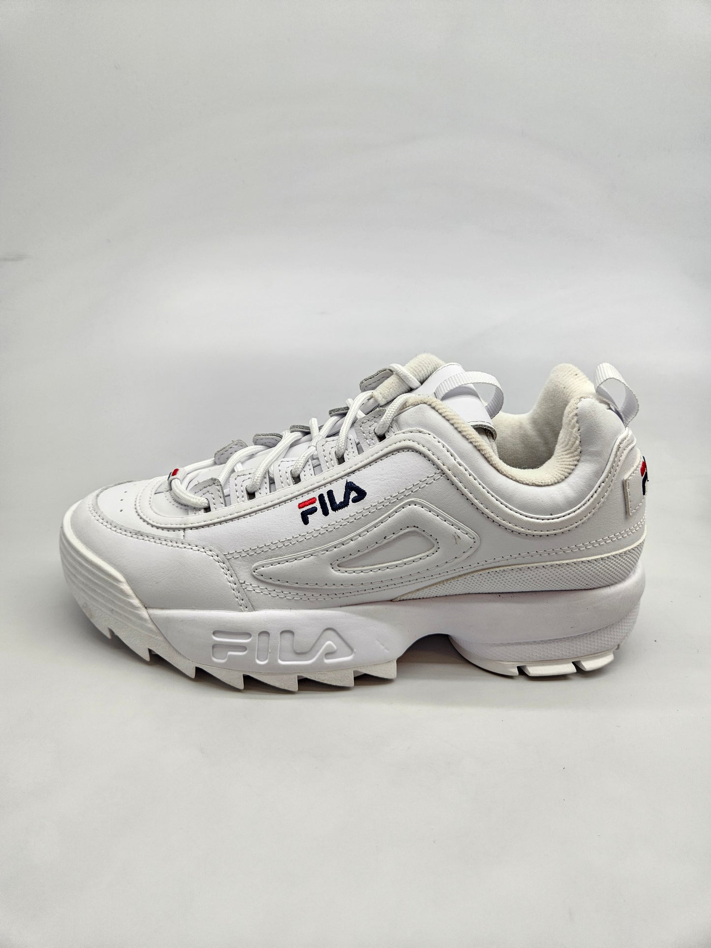 FILA NOVI ORIGINAL PATIKI BR 41