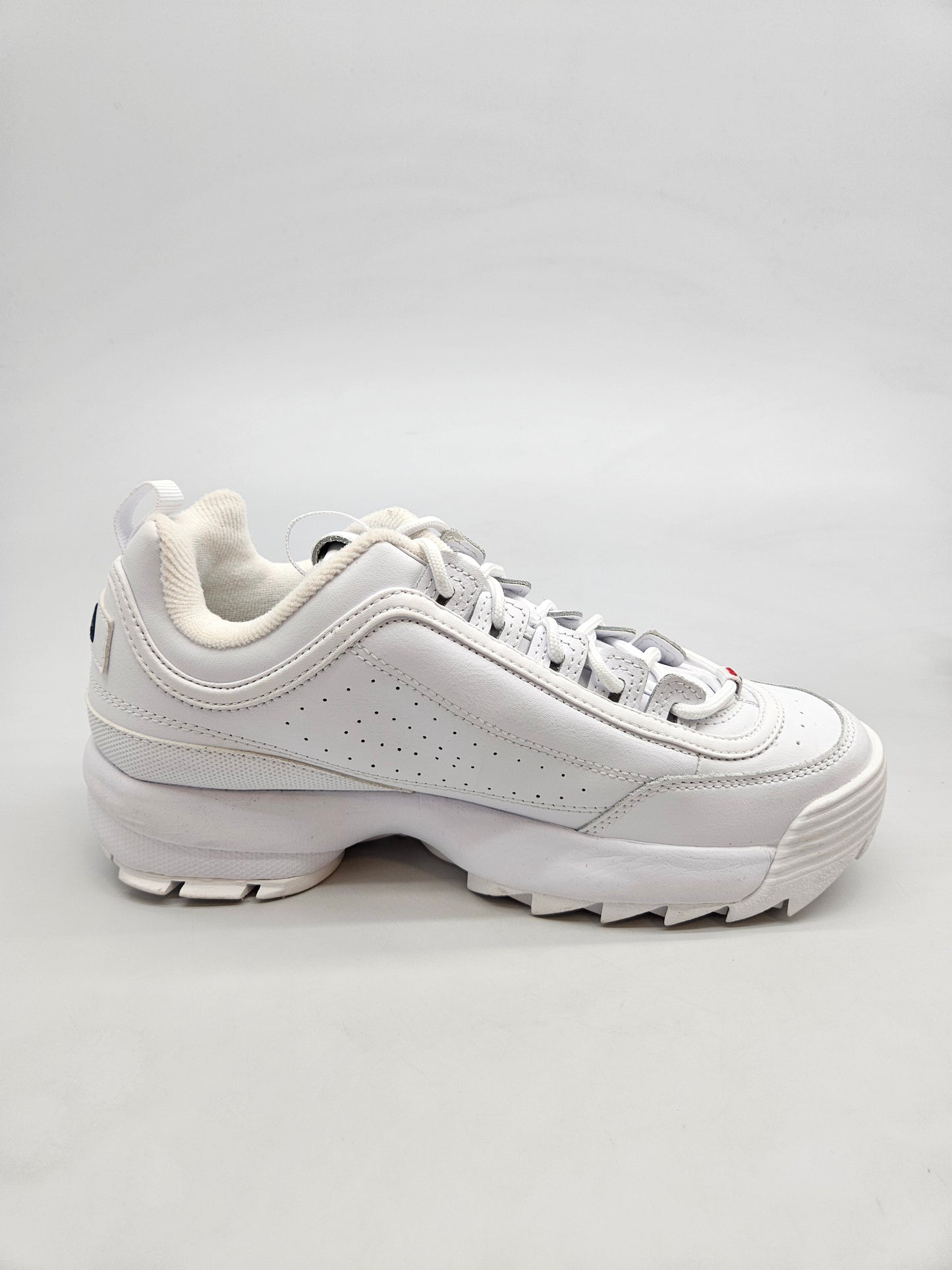 FILA NOVI ORIGINAL PATIKI BR 41