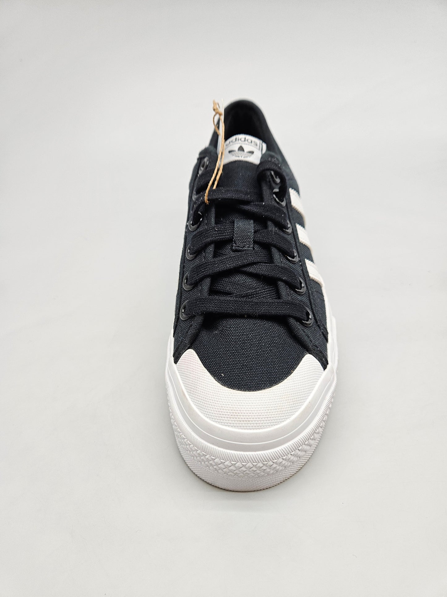 ADIDAS NOVI ORIGINAL PATIKI BR 38