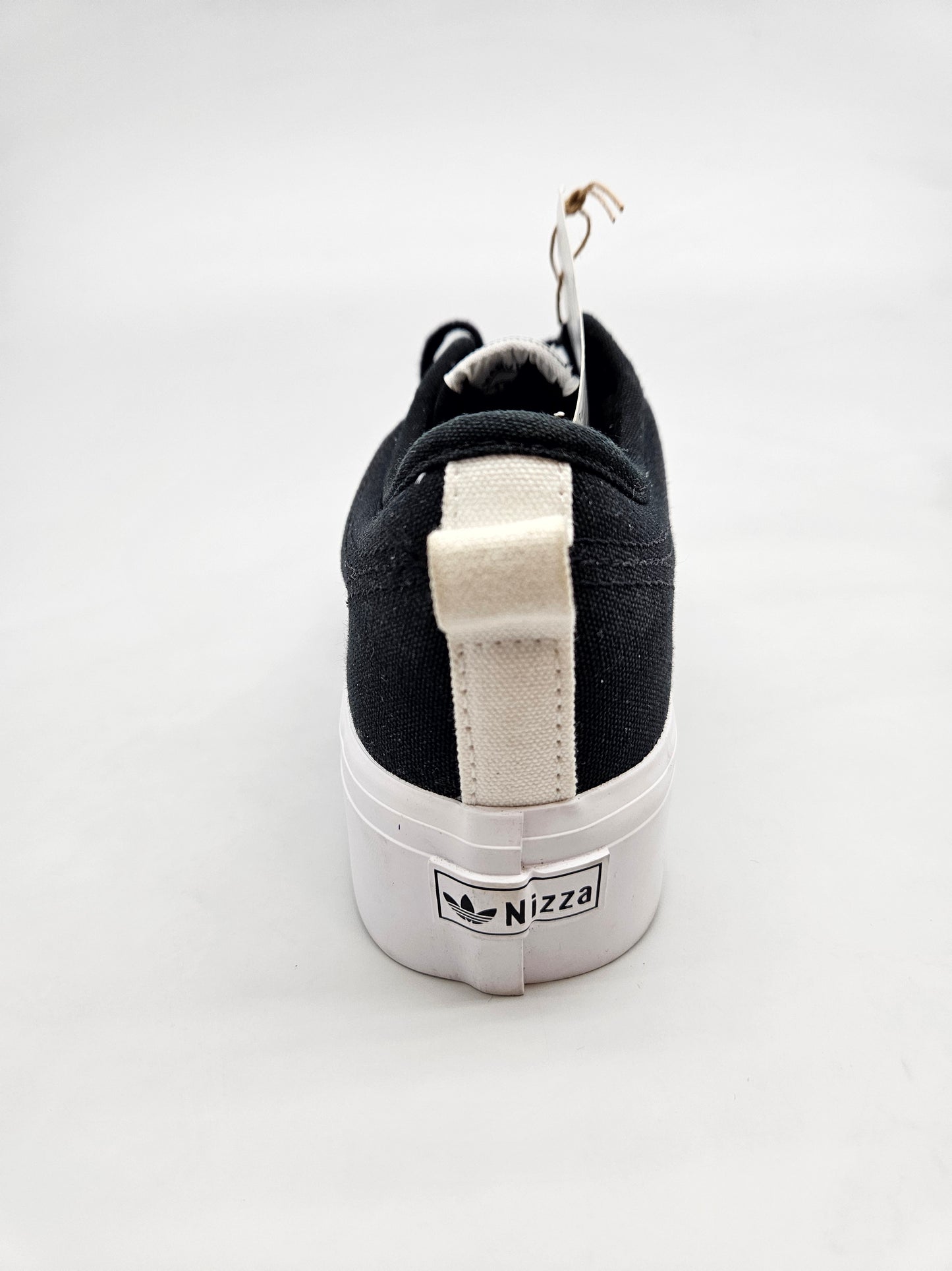 ADIDAS NOVI ORIGINAL PATIKI BR 38