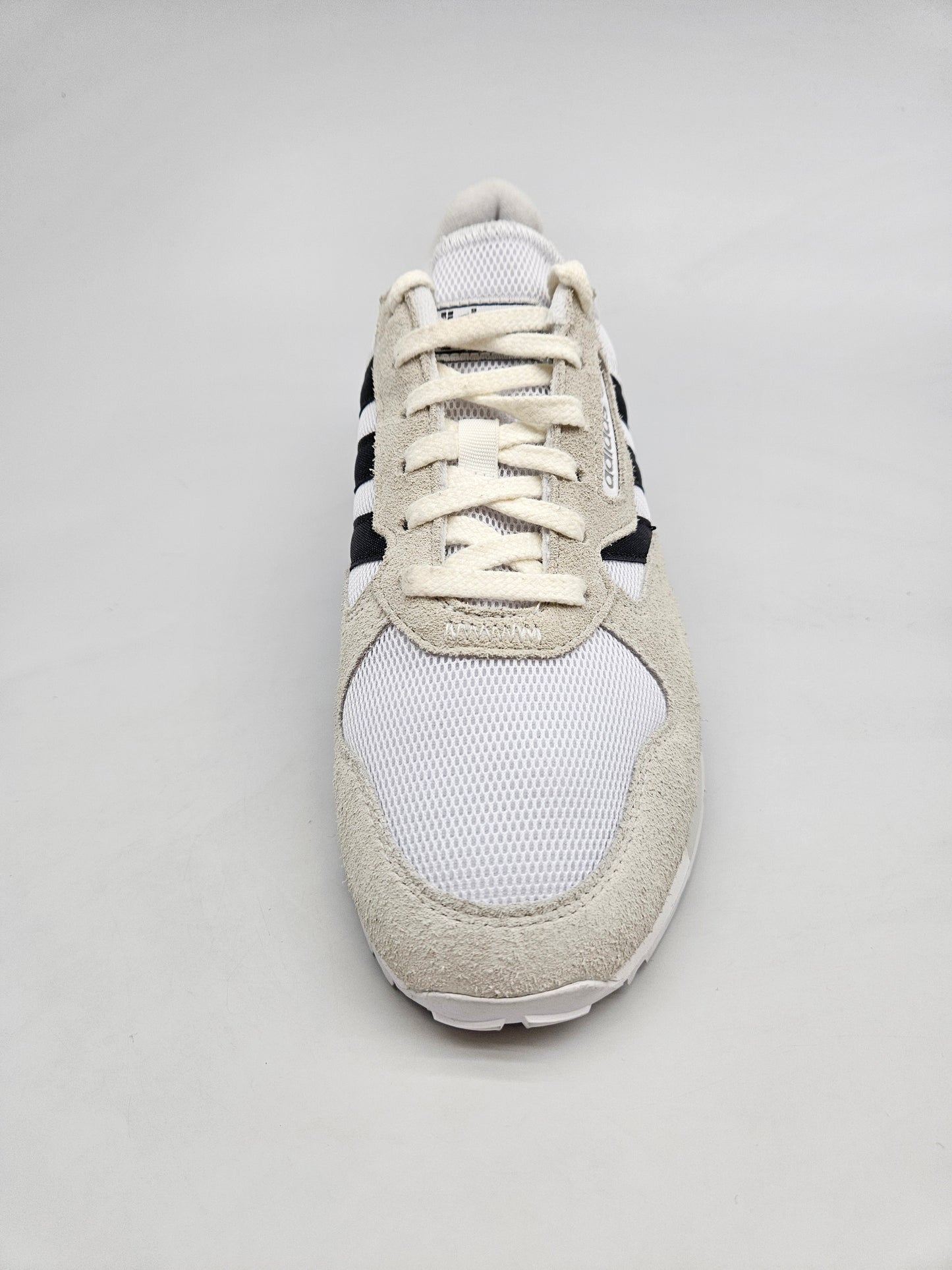 ADIDAS NOVI ORIGINAL PATIKI BR 38.5