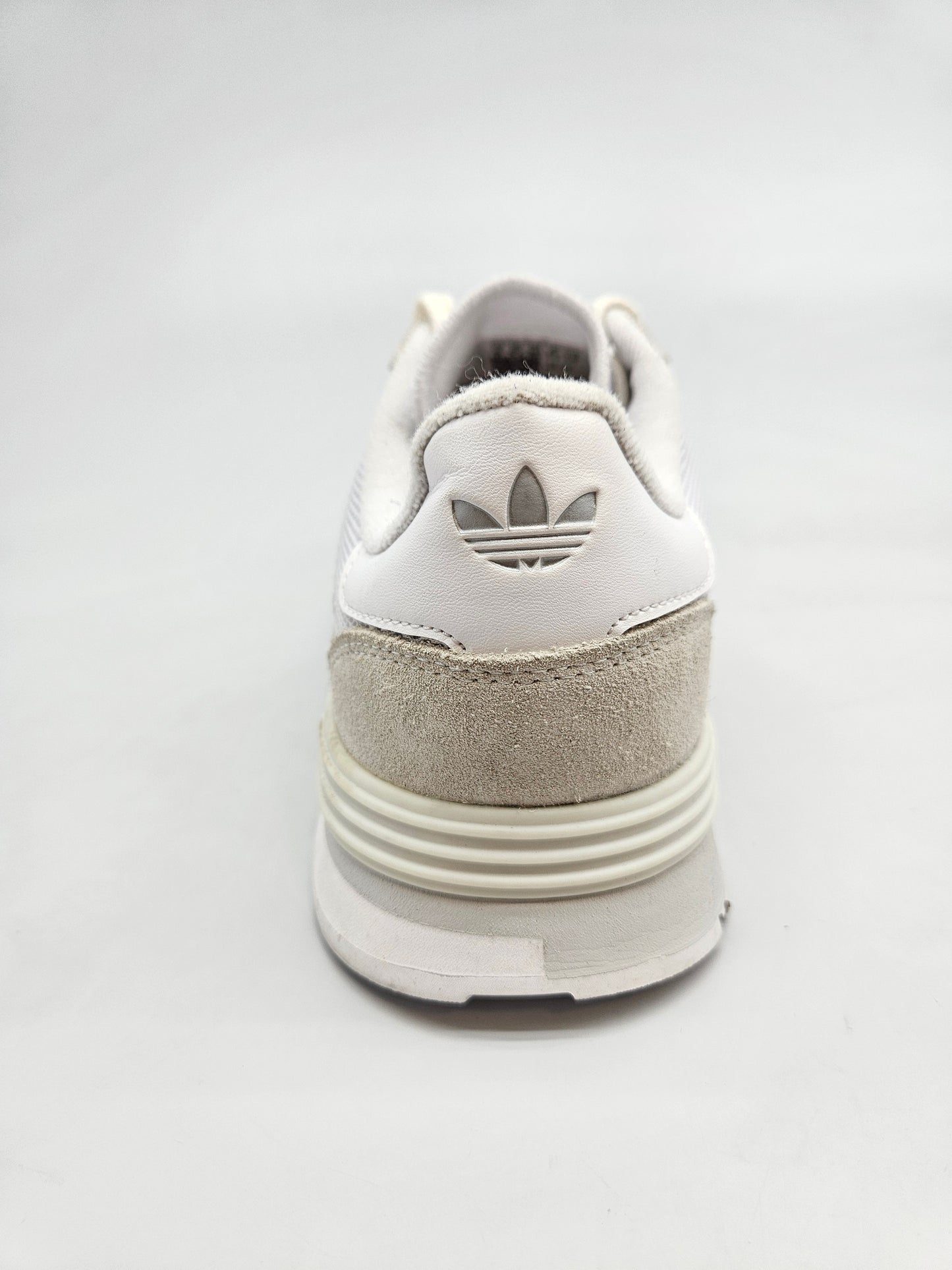ADIDAS NOVI ORIGINAL PATIKI BR 38.5