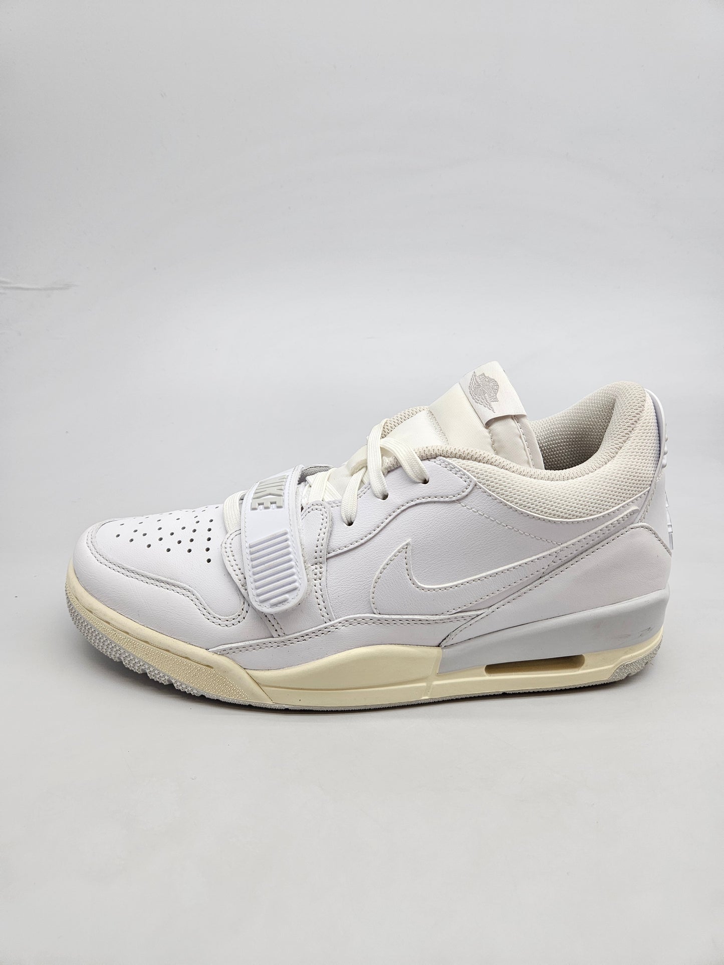 NIKE JORDAN ORIGINAL PATIKI BR 44