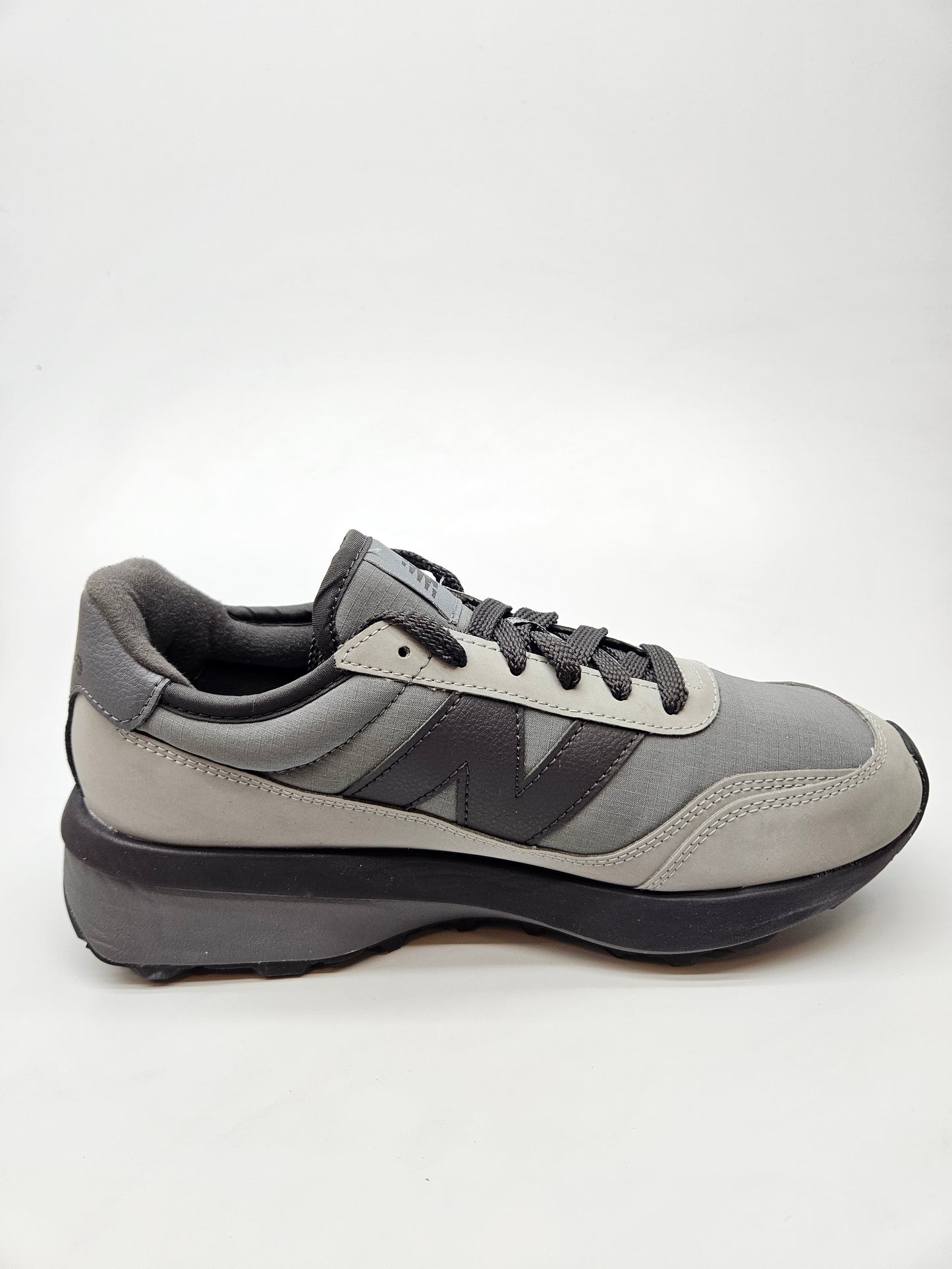NEW BALANCE ORIGINAL PATIKI BR 42