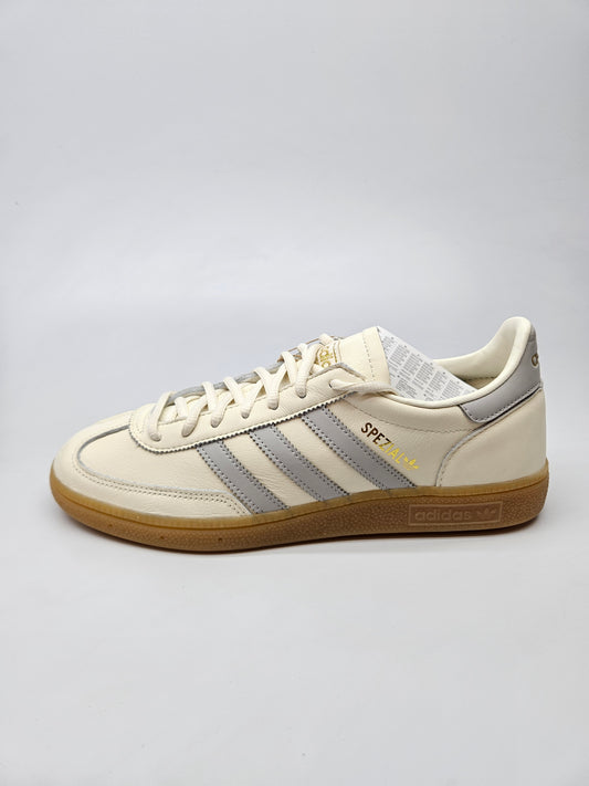 ADIDAS ORIGINAL NOVI ORIGINAL PATIKI BR 43