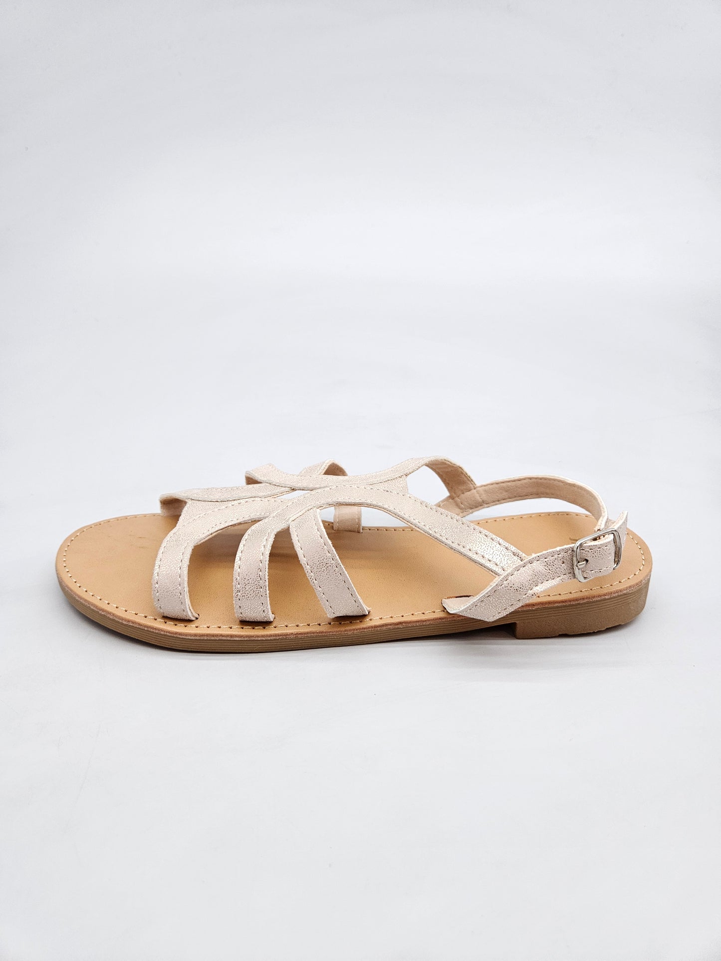 BATA NOVI ORIGINAL SANDALI BR 35