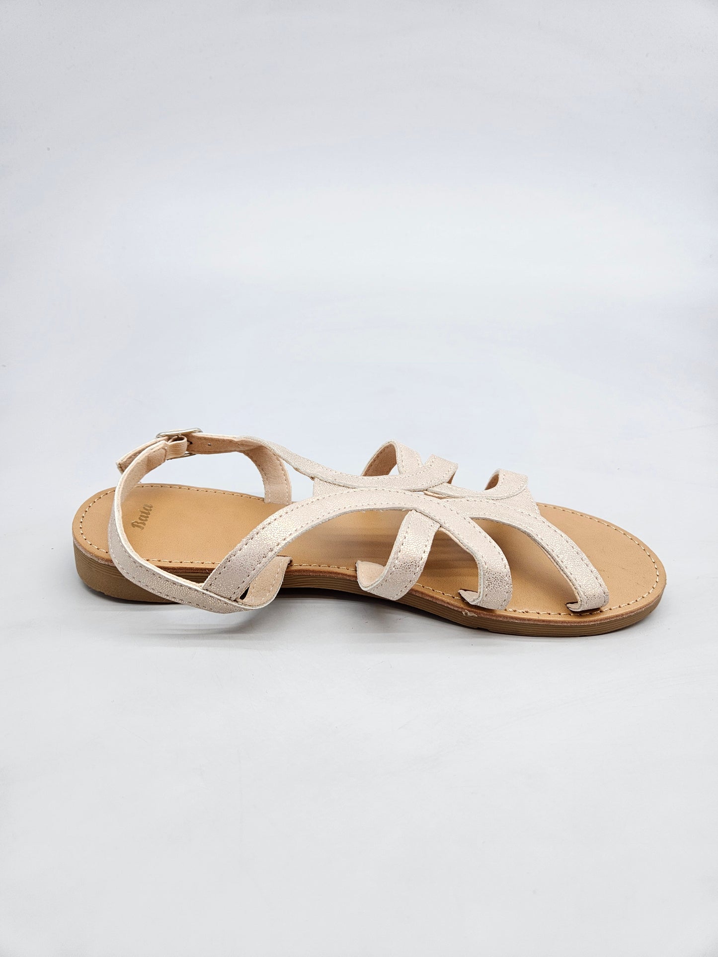 BATA NOVI ORIGINAL SANDALI BR 35