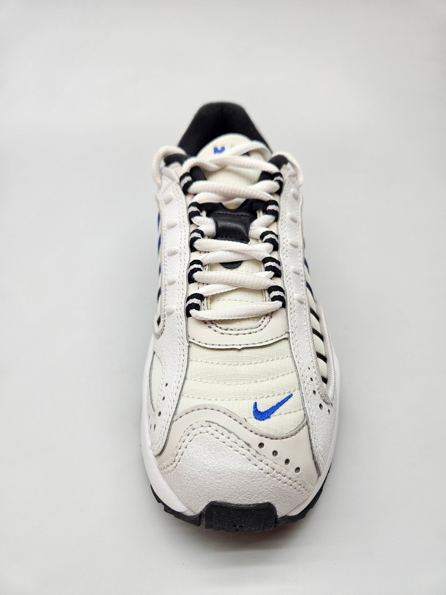 NIKE NOVI ORIGINAL PATIKI BR 37.5