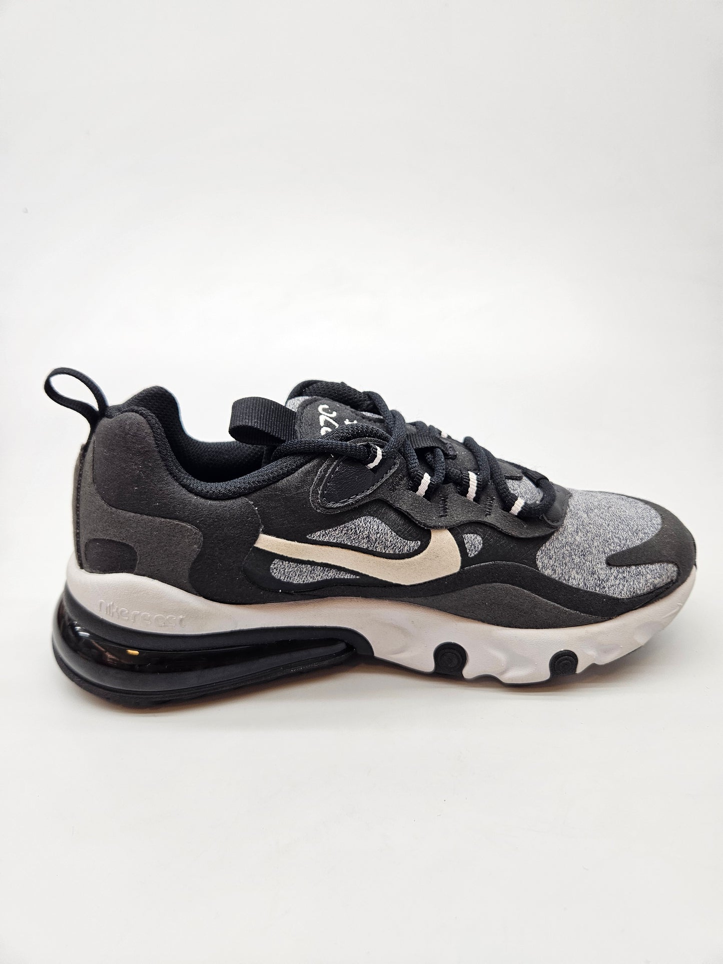NIKE NOVI ORIGINAL PATIKI BR 36