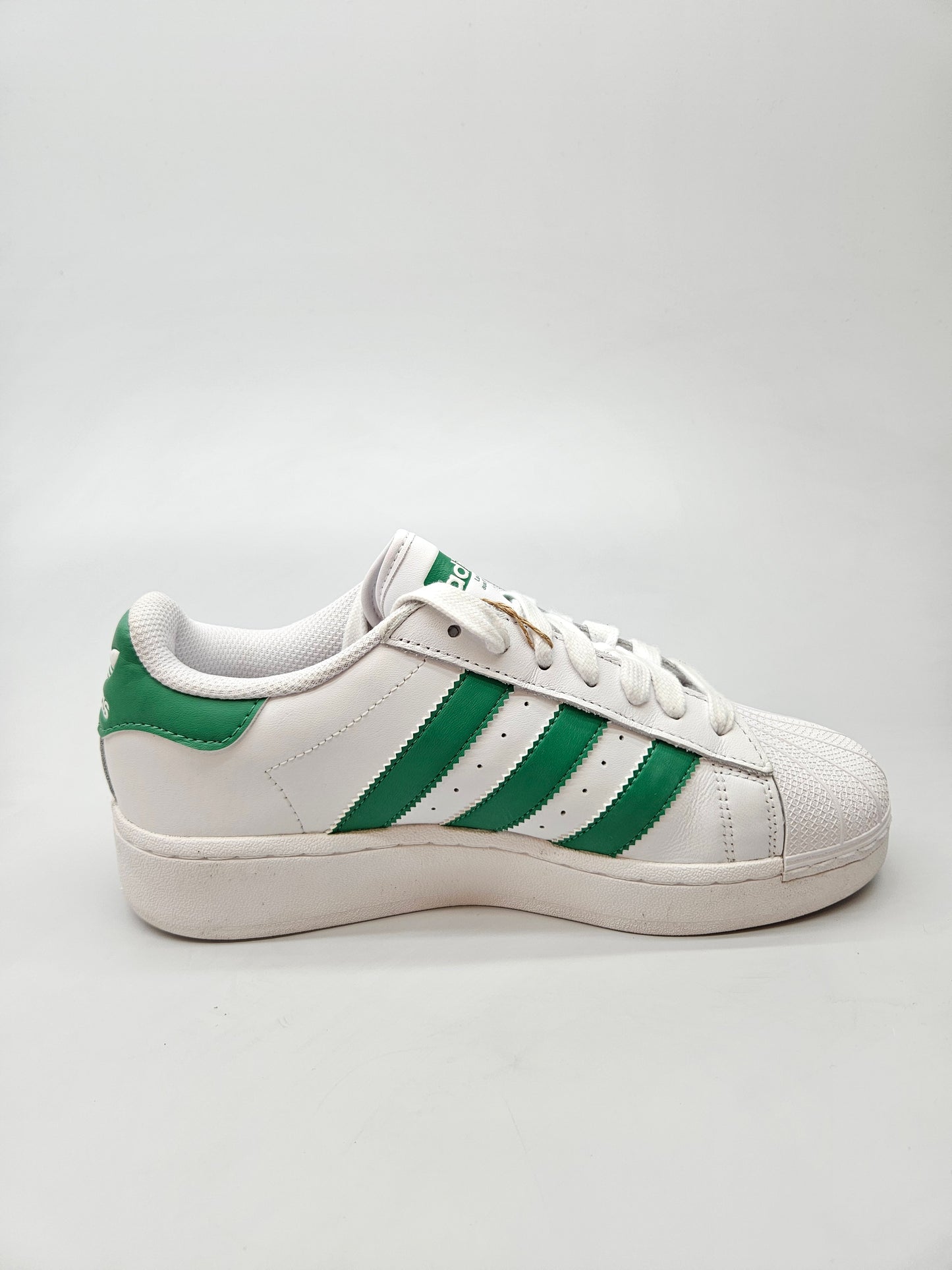 ADIDAS NOVI ORIGINAL PATIKI BR 40.5