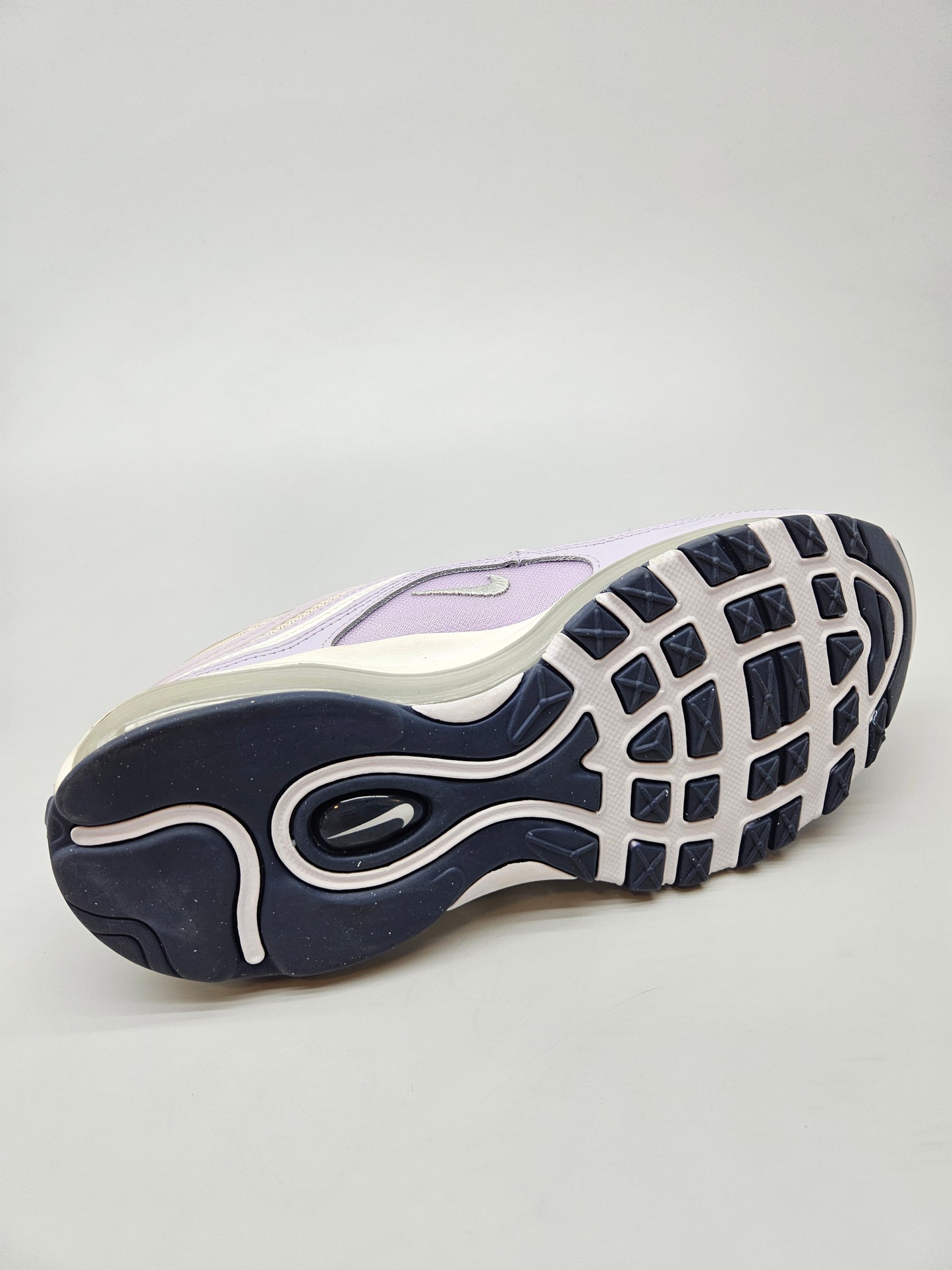NIKE NOVI ORIGINAL PATIKI BR 38.5