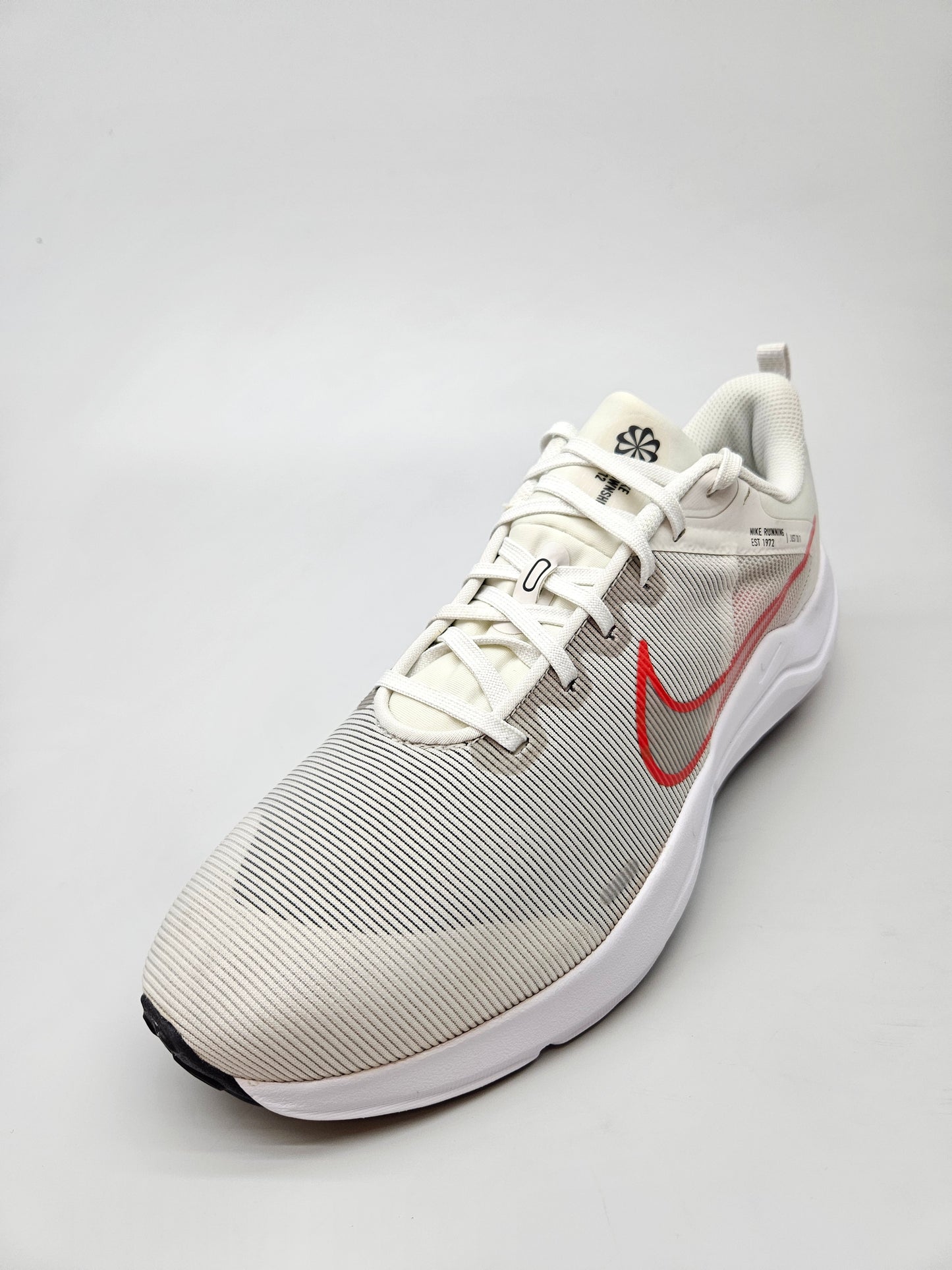 NIKE NOVI ORIGINAL PATIKI BR 43