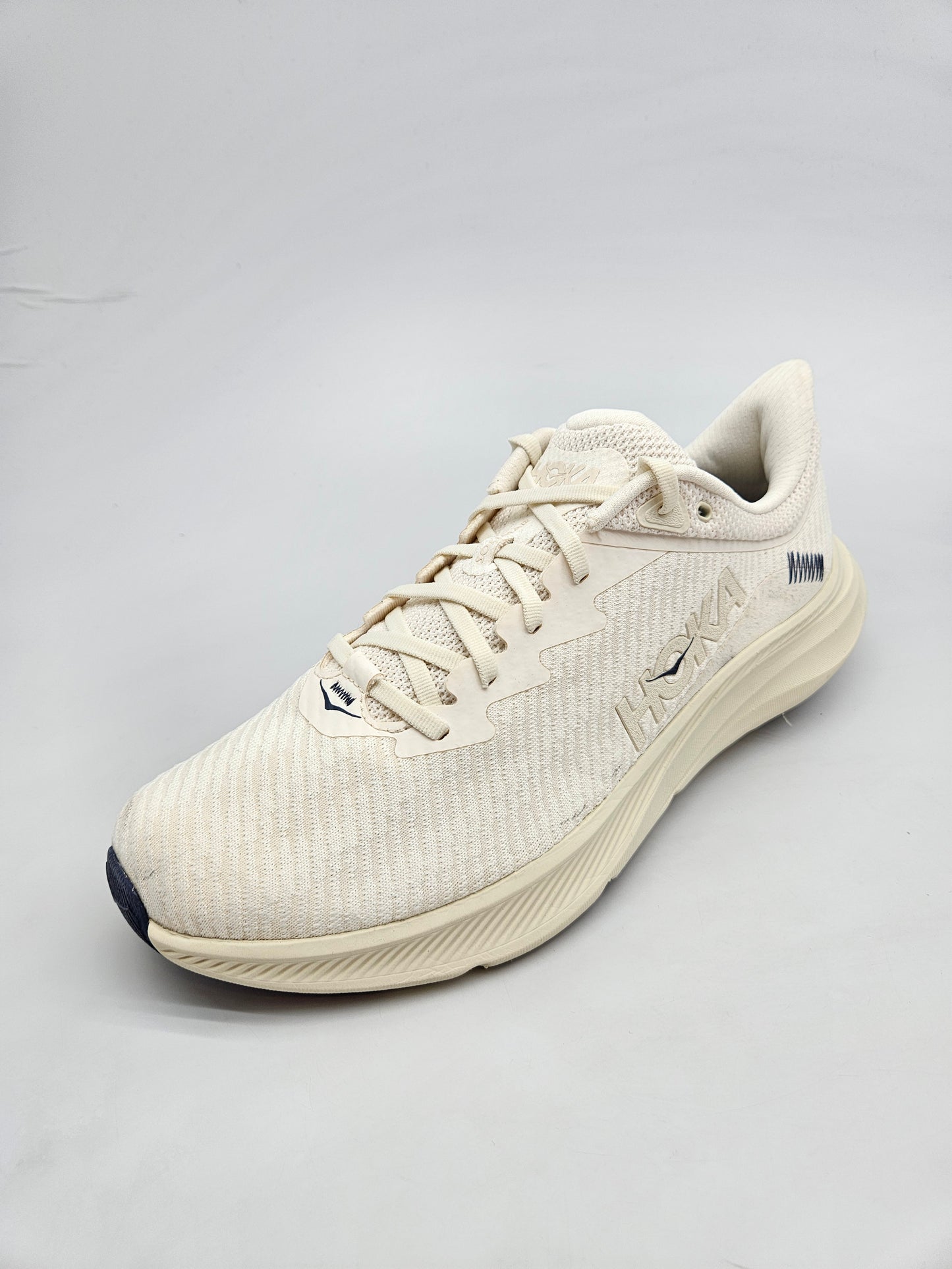HOKA NOVI ORIGINAL PATIKI BR 44.5