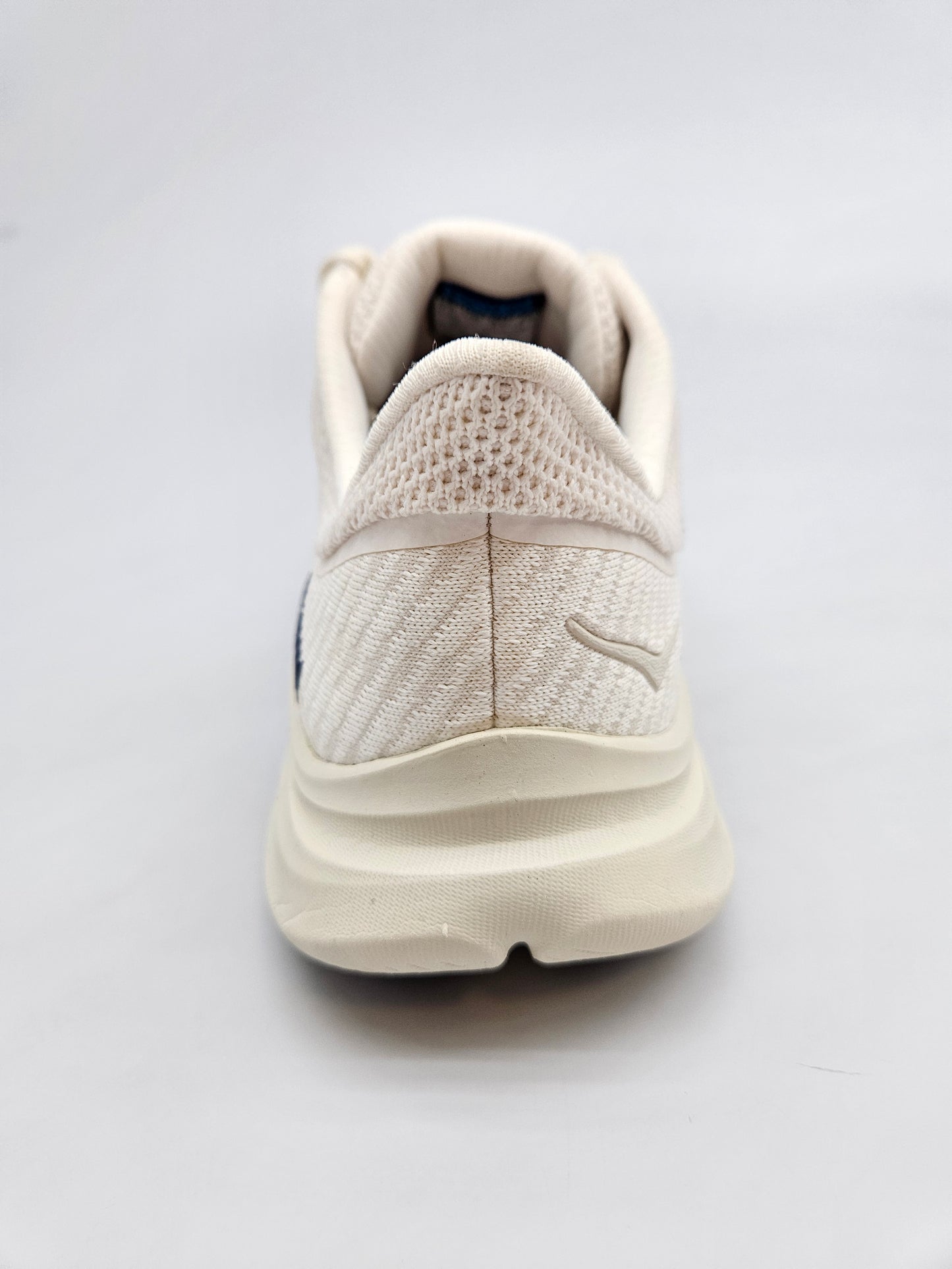 HOKA NOVI ORIGINAL PATIKI BR 44.5