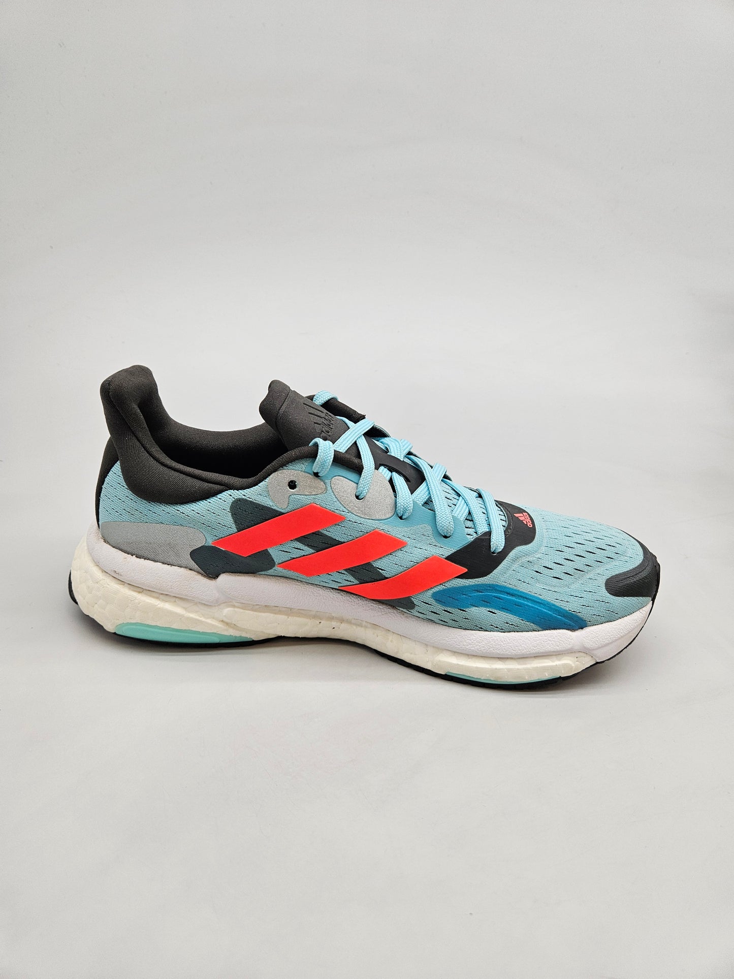 ADIDAS NOVI ORIGINAL PATIKI BR 38
