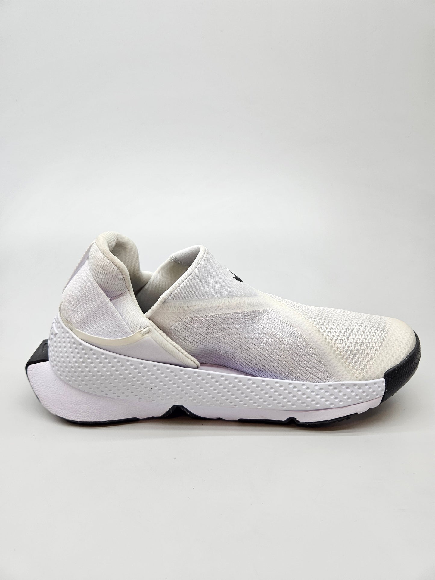 NIKE NOVI ORIGINAL PATIKI BR 39