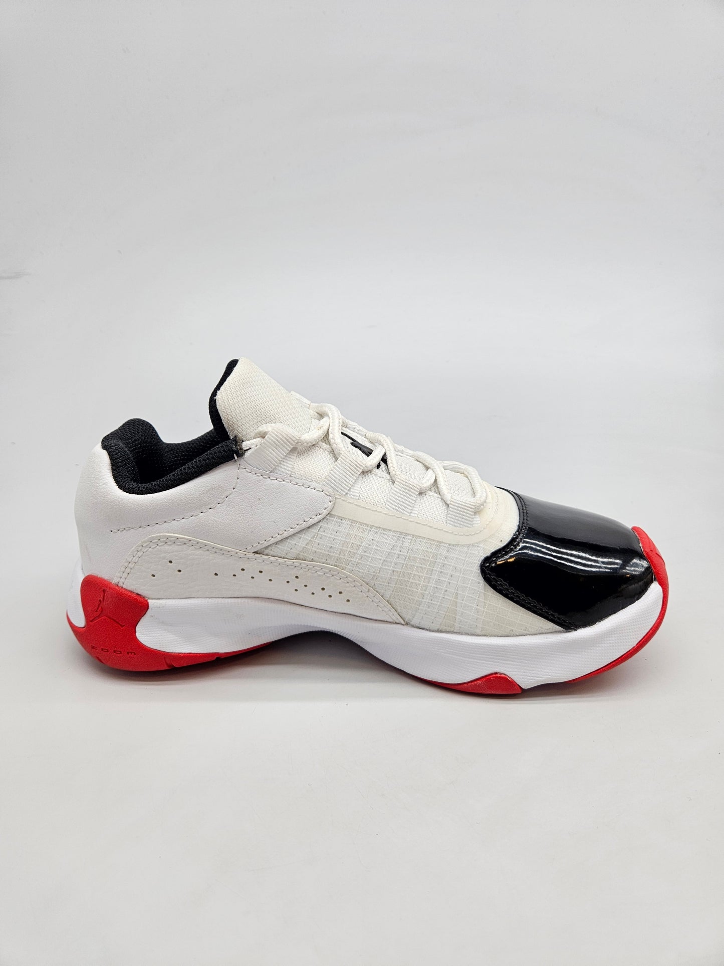 NIKE JORDAN NOVI ORIGINAL PATIKI BR 36