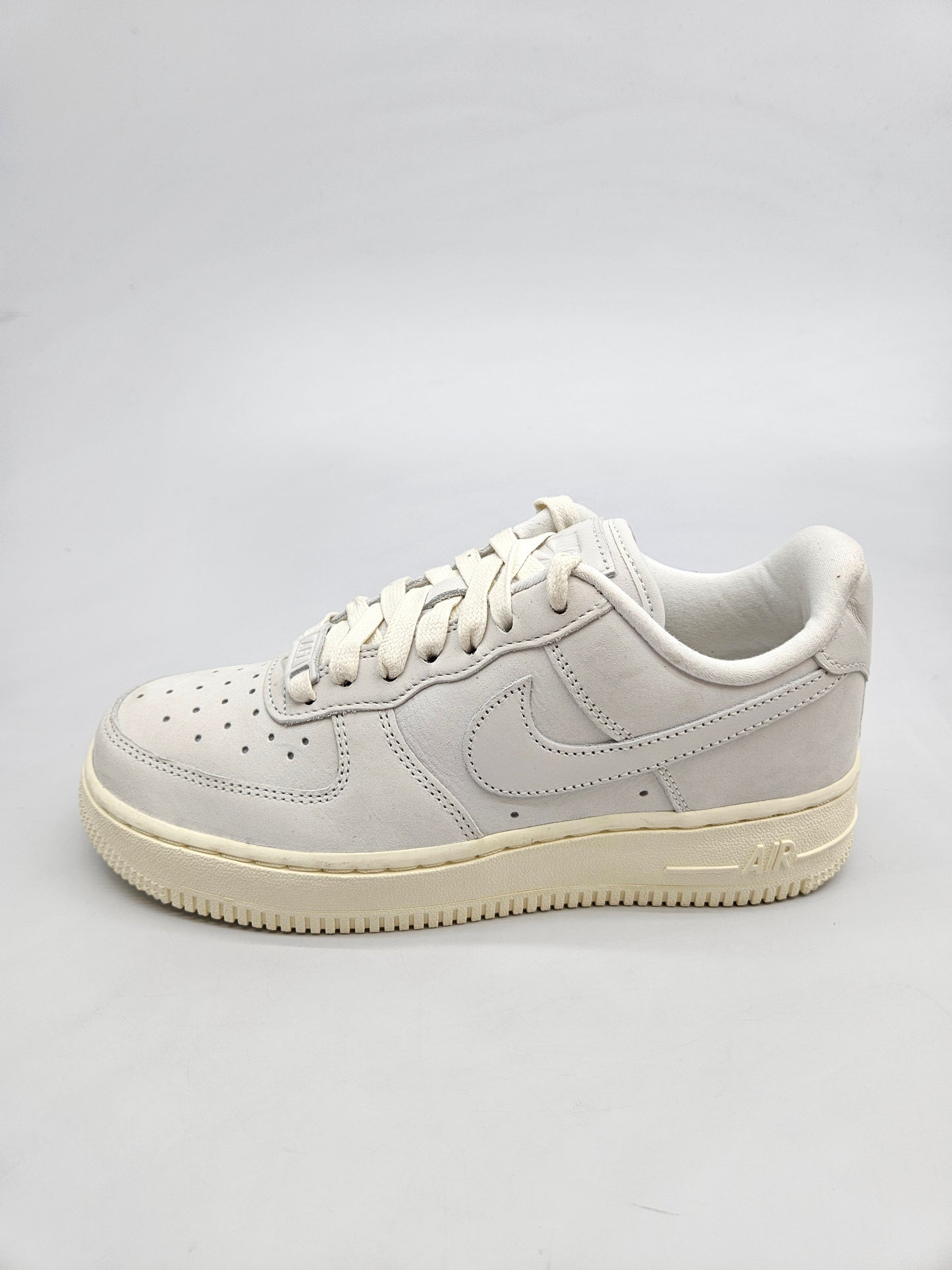 NIKE AF1 NOVI ORIGINAL PATIKI BR 36