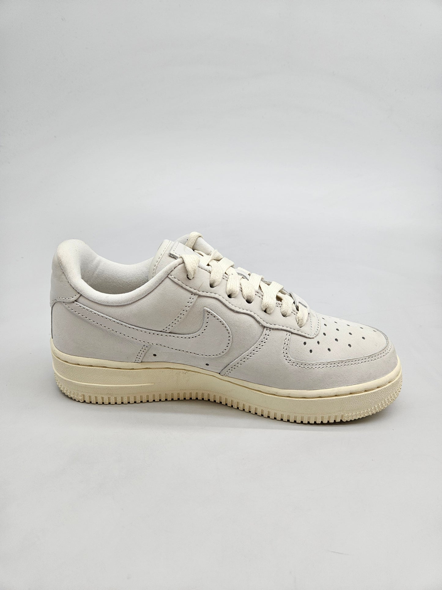 NIKE AF1 NOVI ORIGINAL PATIKI BR 36