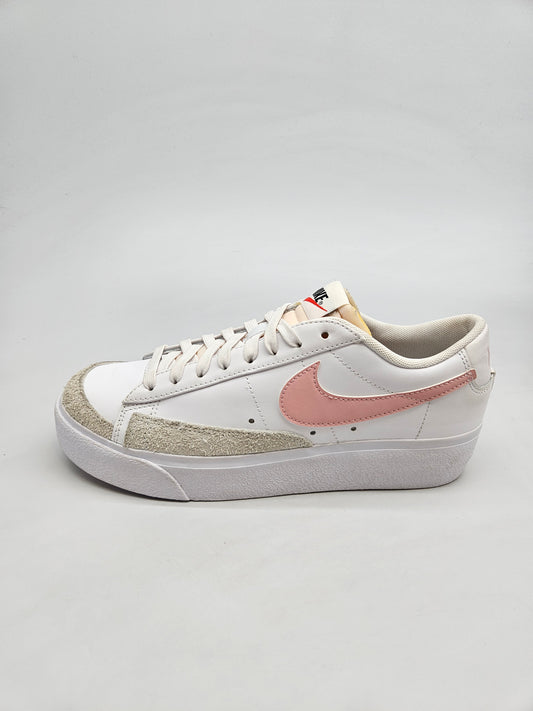 NIKE NOVI ORIGINAL PATIKI BR 40