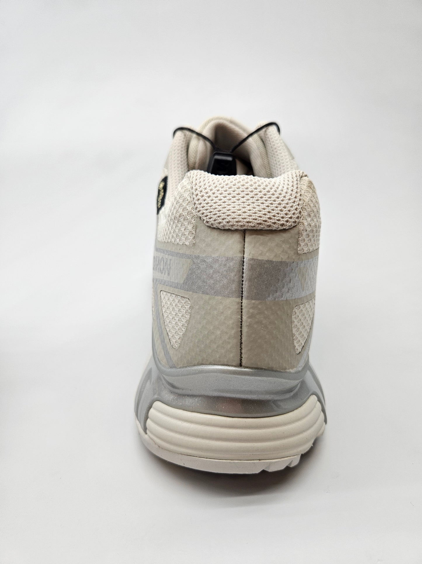 SALOMON GORETEX NOVI ORIGINAL PATIKI BR 42.5