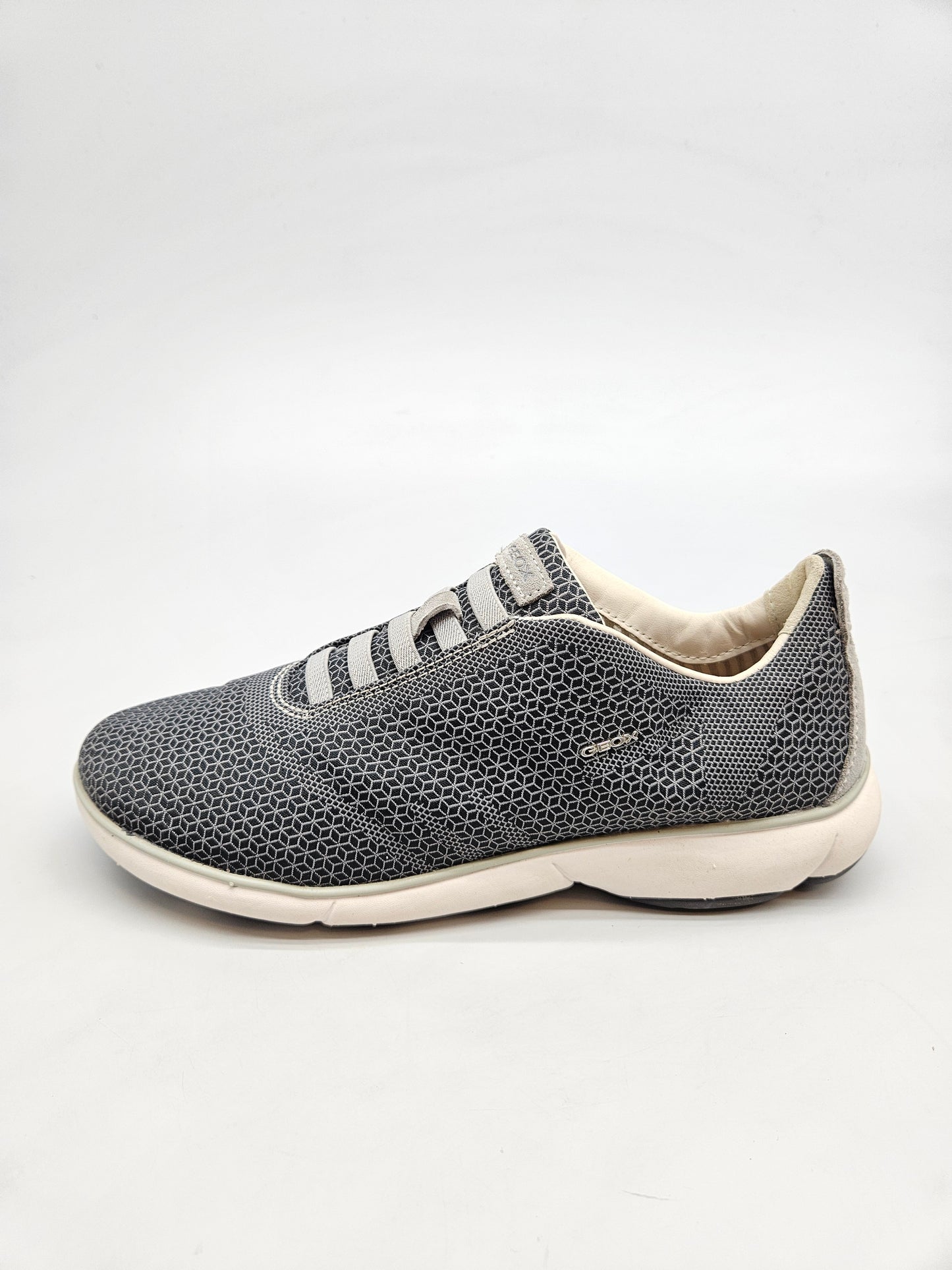 GEOX ORIGINAL PATIKI BR 38
