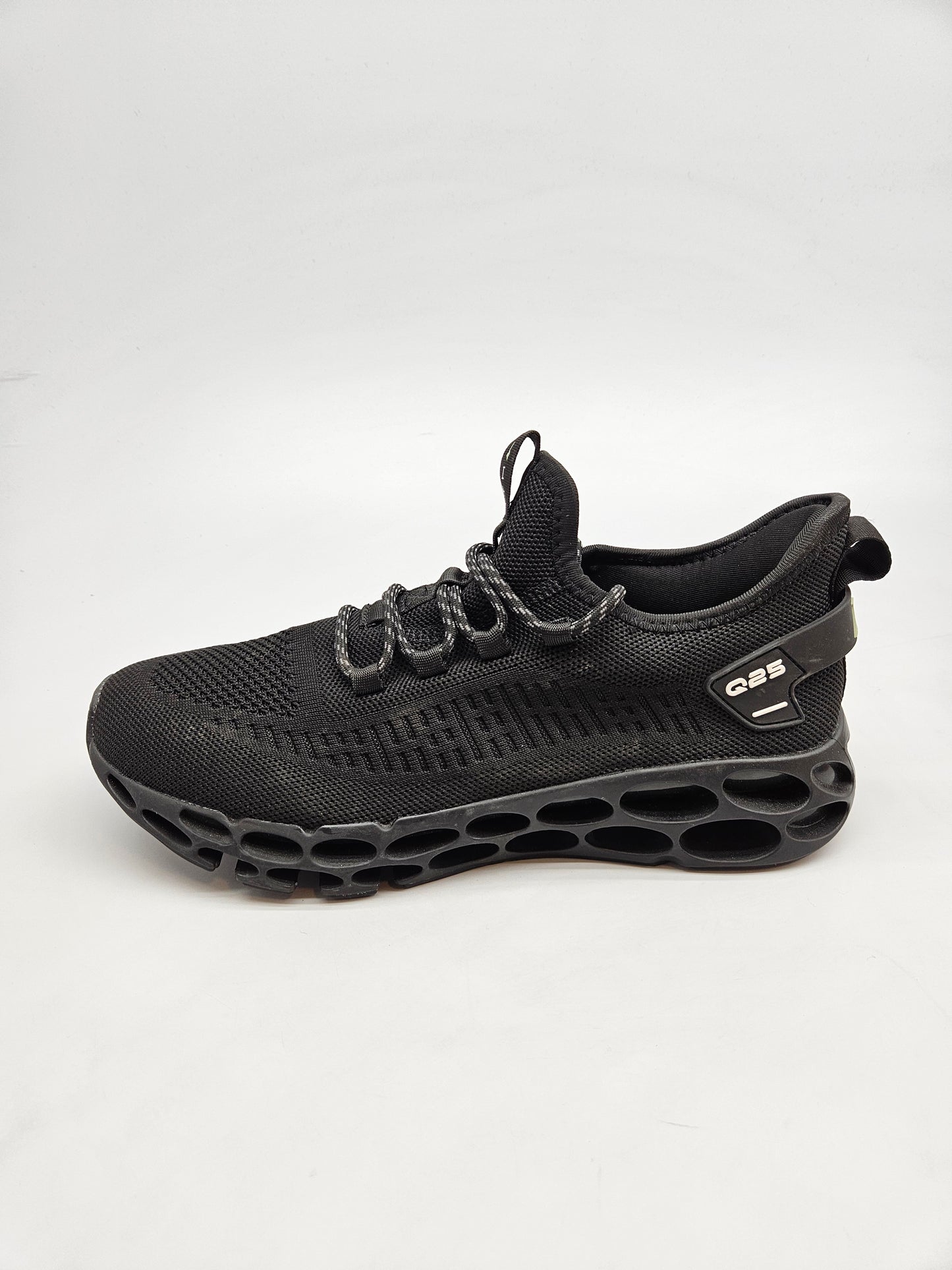 TEENTH COMFORT NOVI ORIGINAL PATIKI BR 43