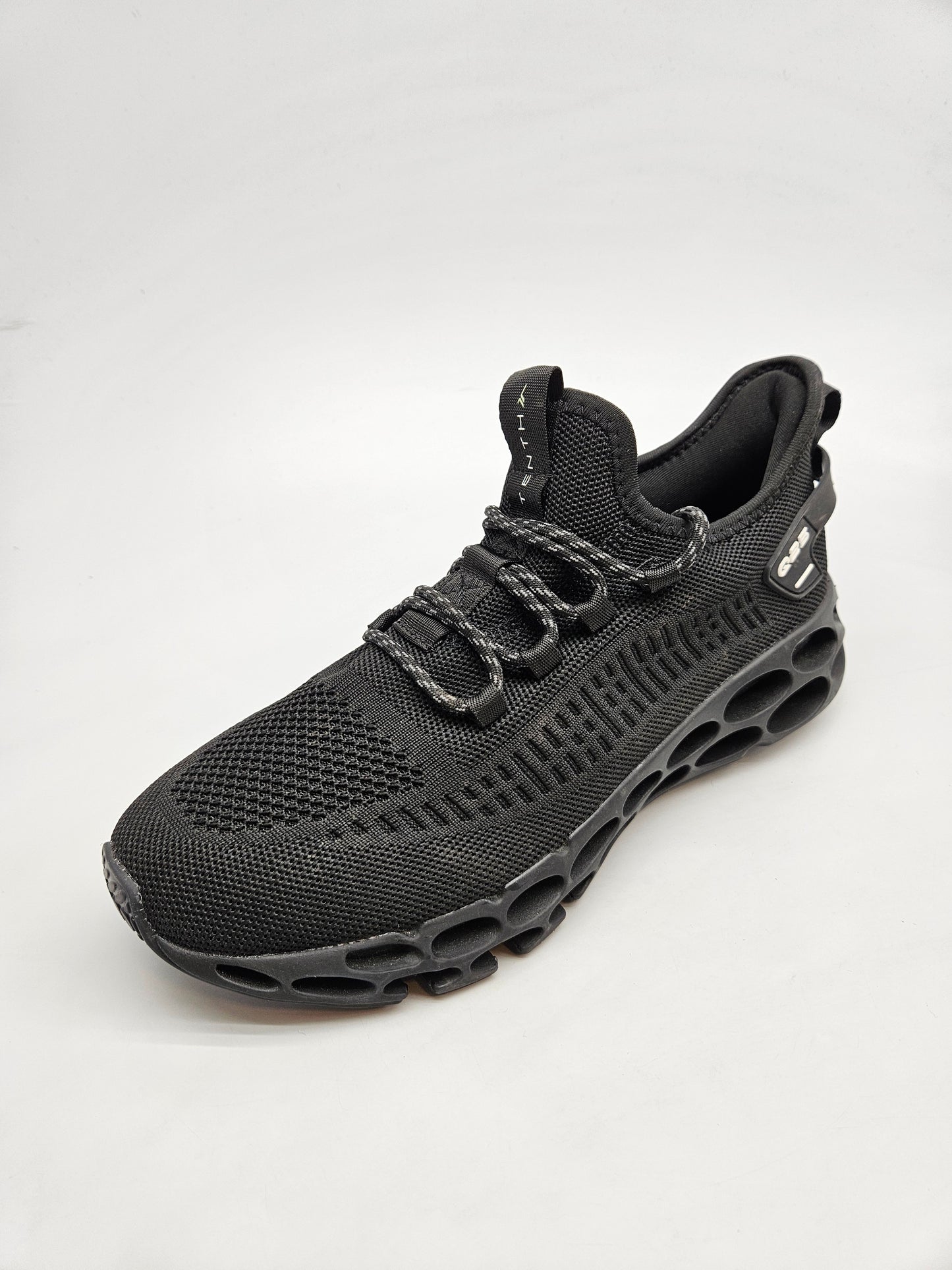 TEENTH COMFORT NOVI ORIGINAL PATIKI BR 43