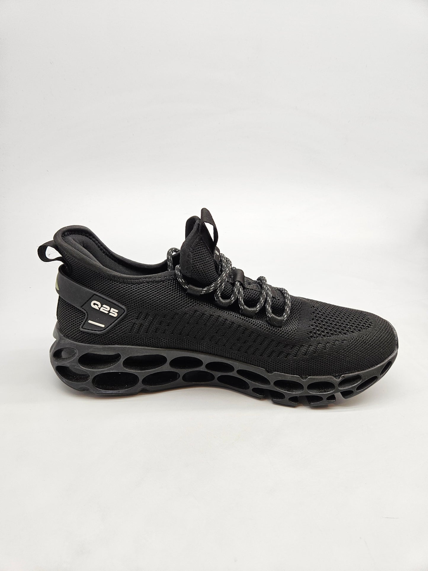TEENTH COMFORT NOVI ORIGINAL PATIKI BR 43