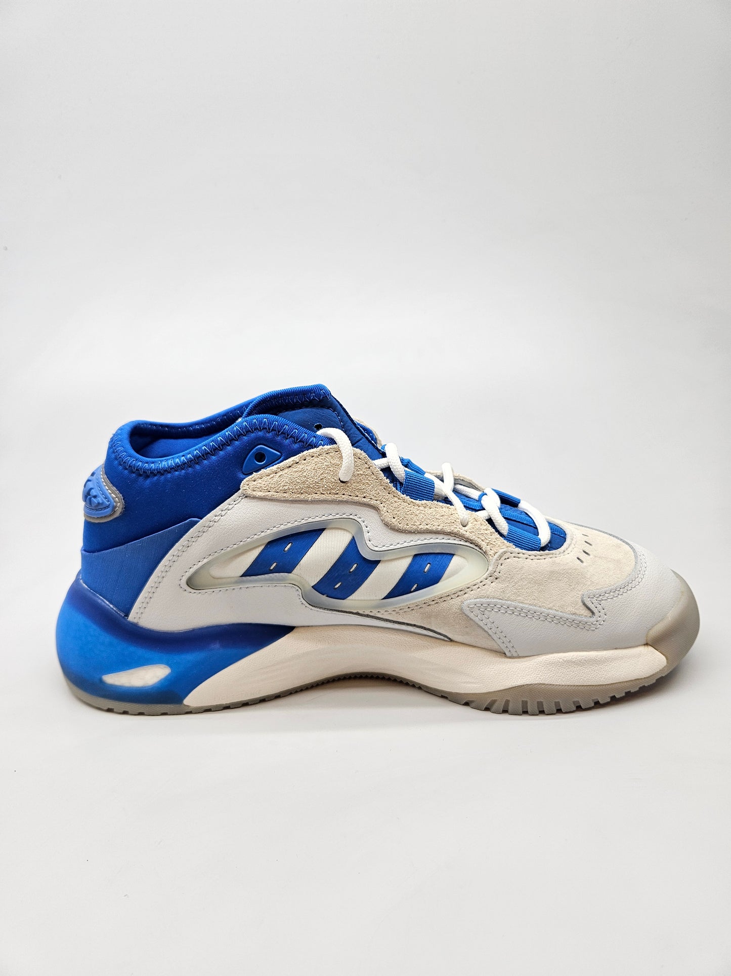 ADIDAS NOVI ORIGINAL PATIKI BR 39