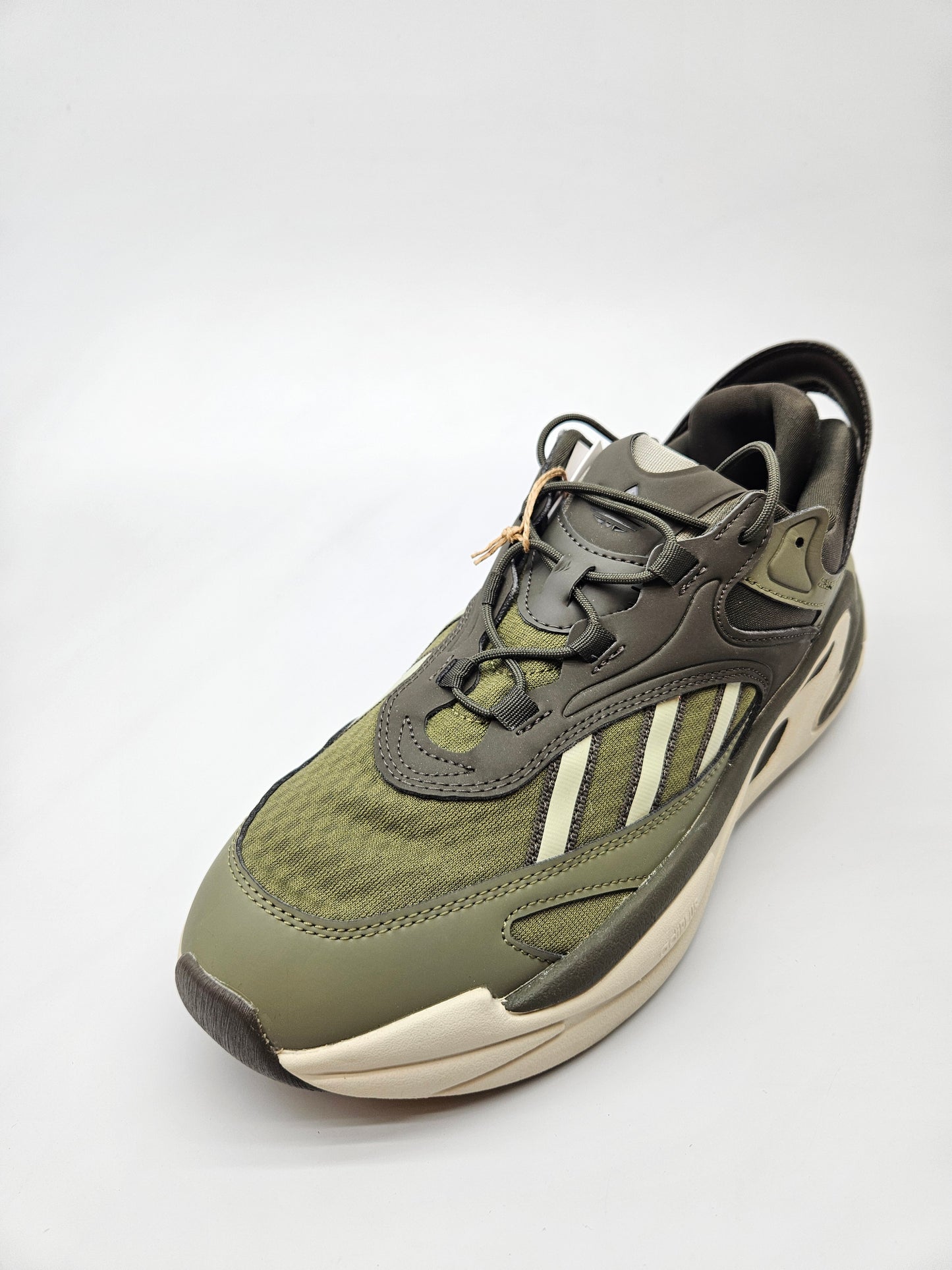 ADIDAS NOVI ORIGINAL PATIKI BR 43