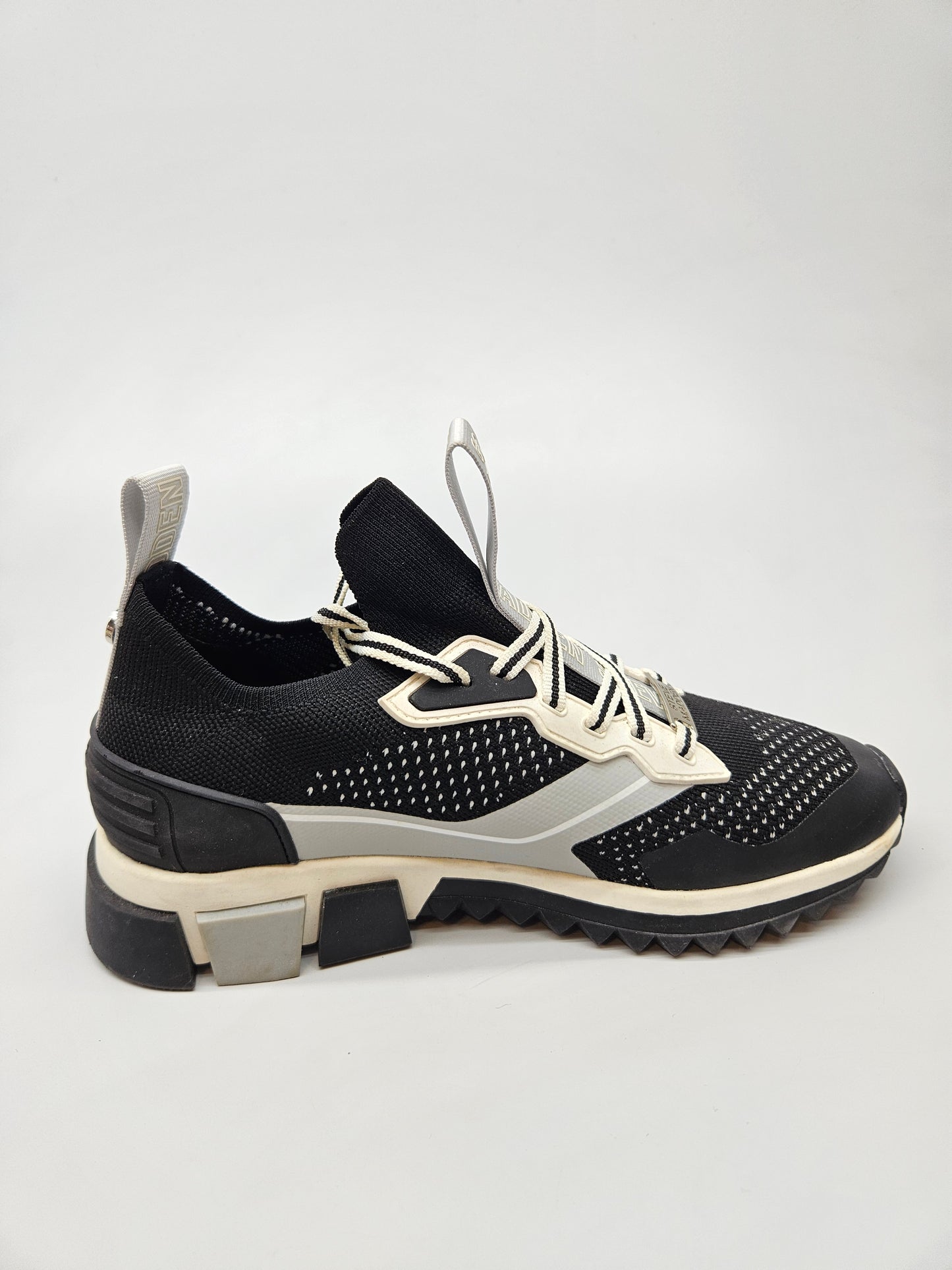 STEVE MADDEN NOVI ORIGINAL PATIKI BR 38