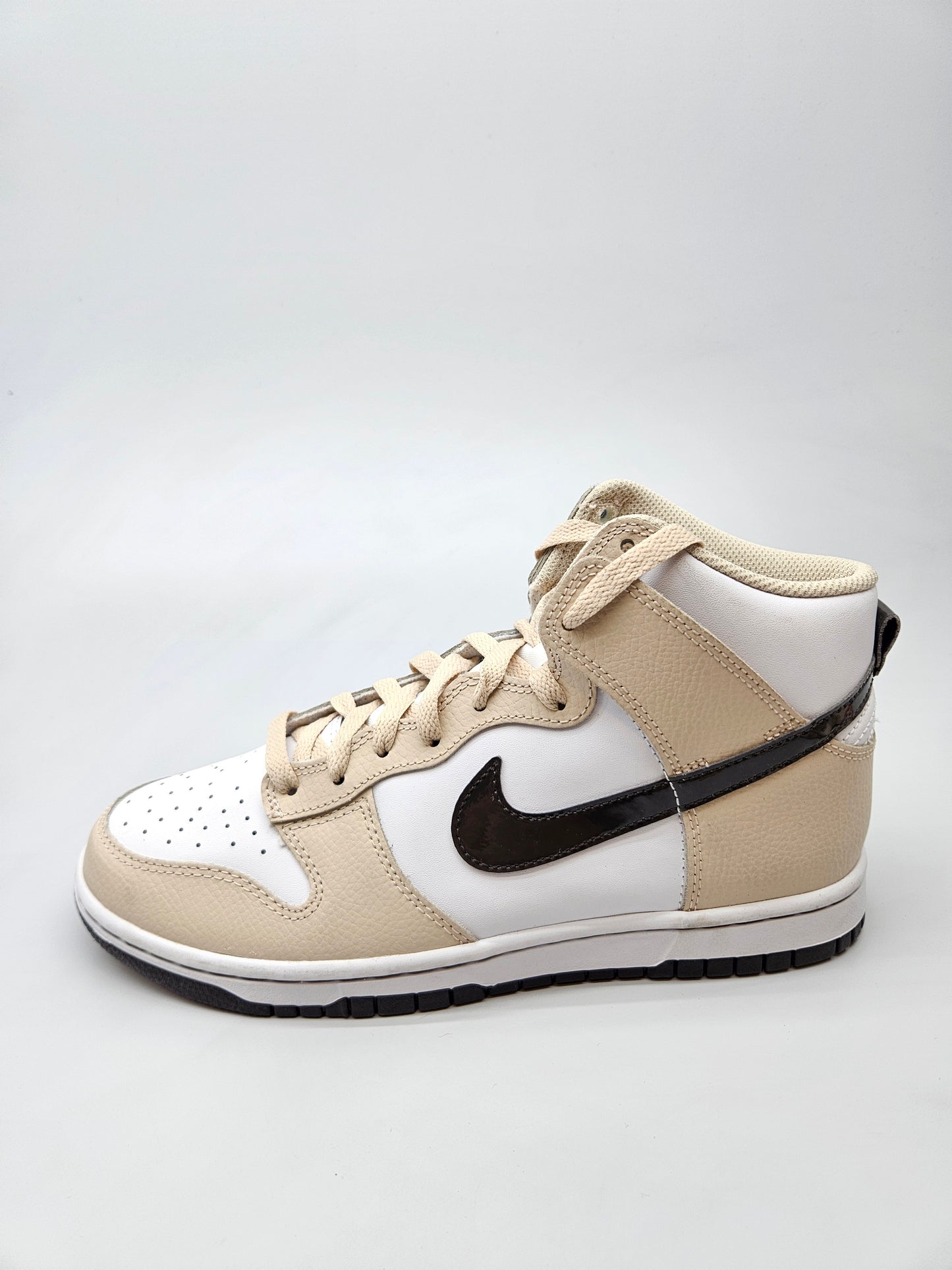 NIKE NOVI ORIGINAL PATIKI BR 41