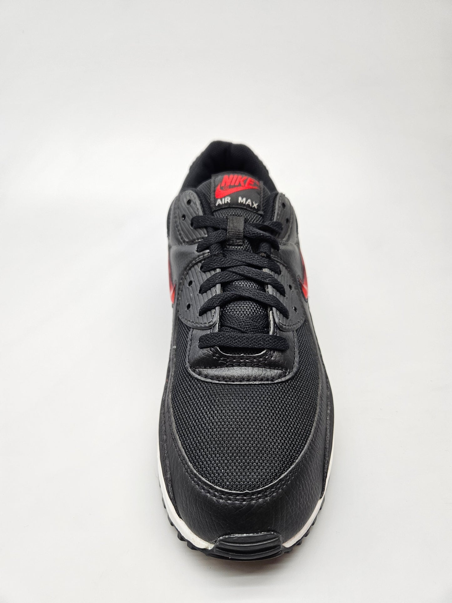 NIKE AIRMAX NOVI ORIGINAL PATIKI BR 45.5