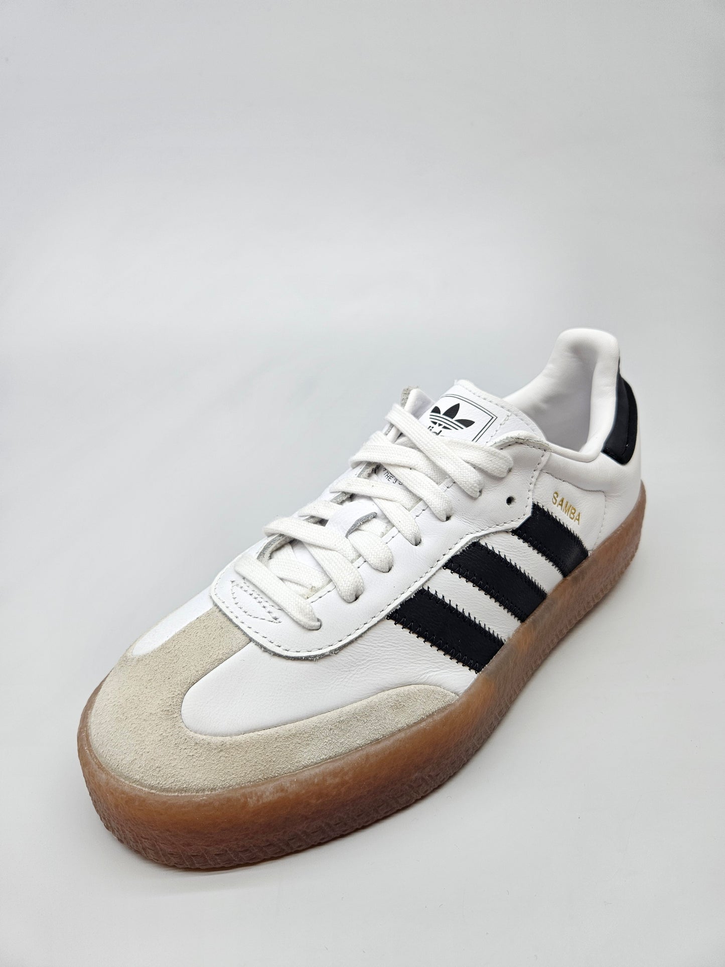 ADIDAS NOVI ORIGINAL PATIKI BR 40