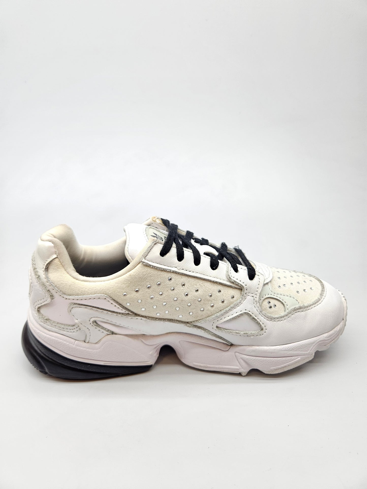 ADIDAS NOVI ORIGINAL PATIKI BR 37