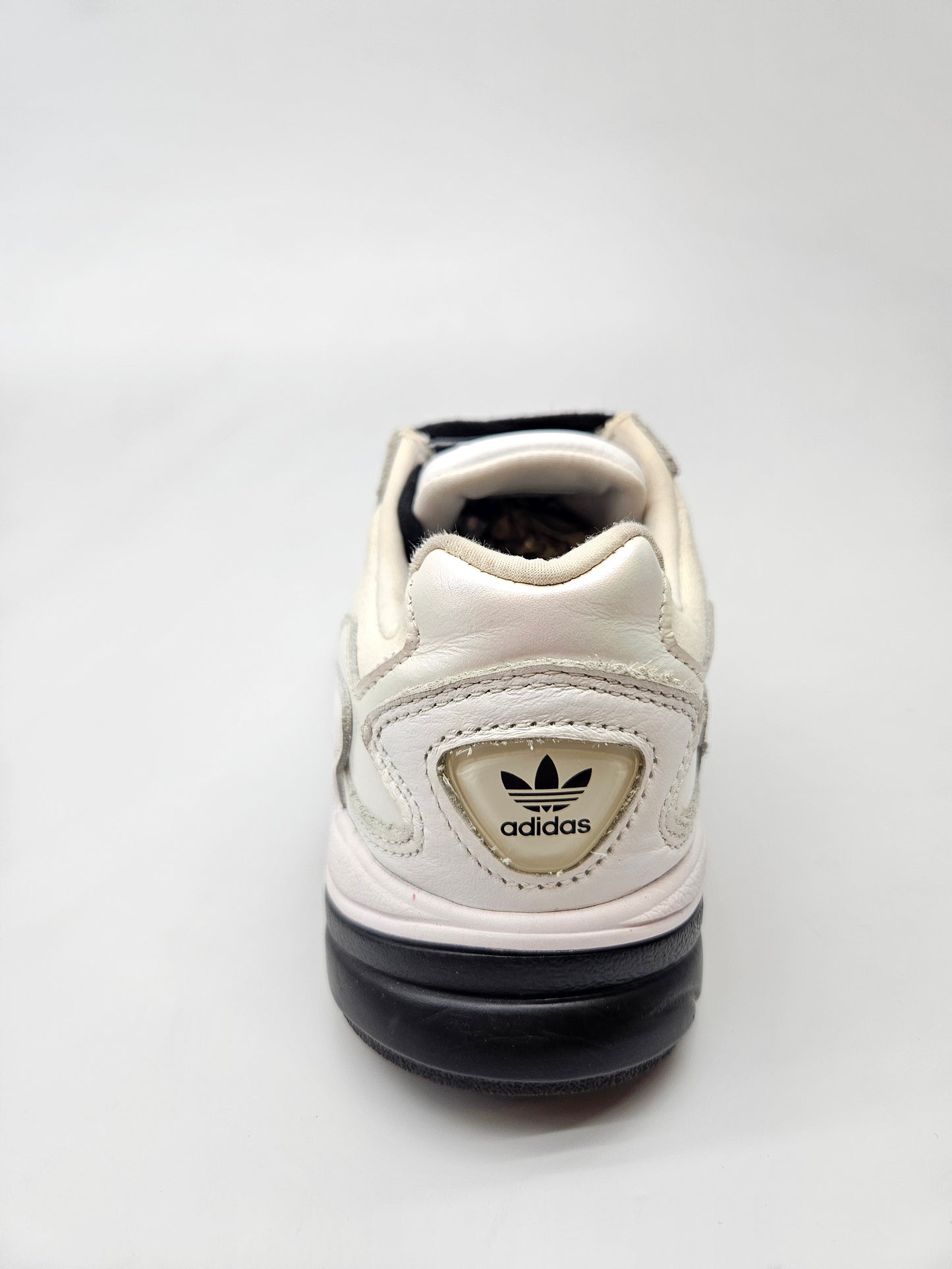 ADIDAS NOVI ORIGINAL PATIKI BR 37