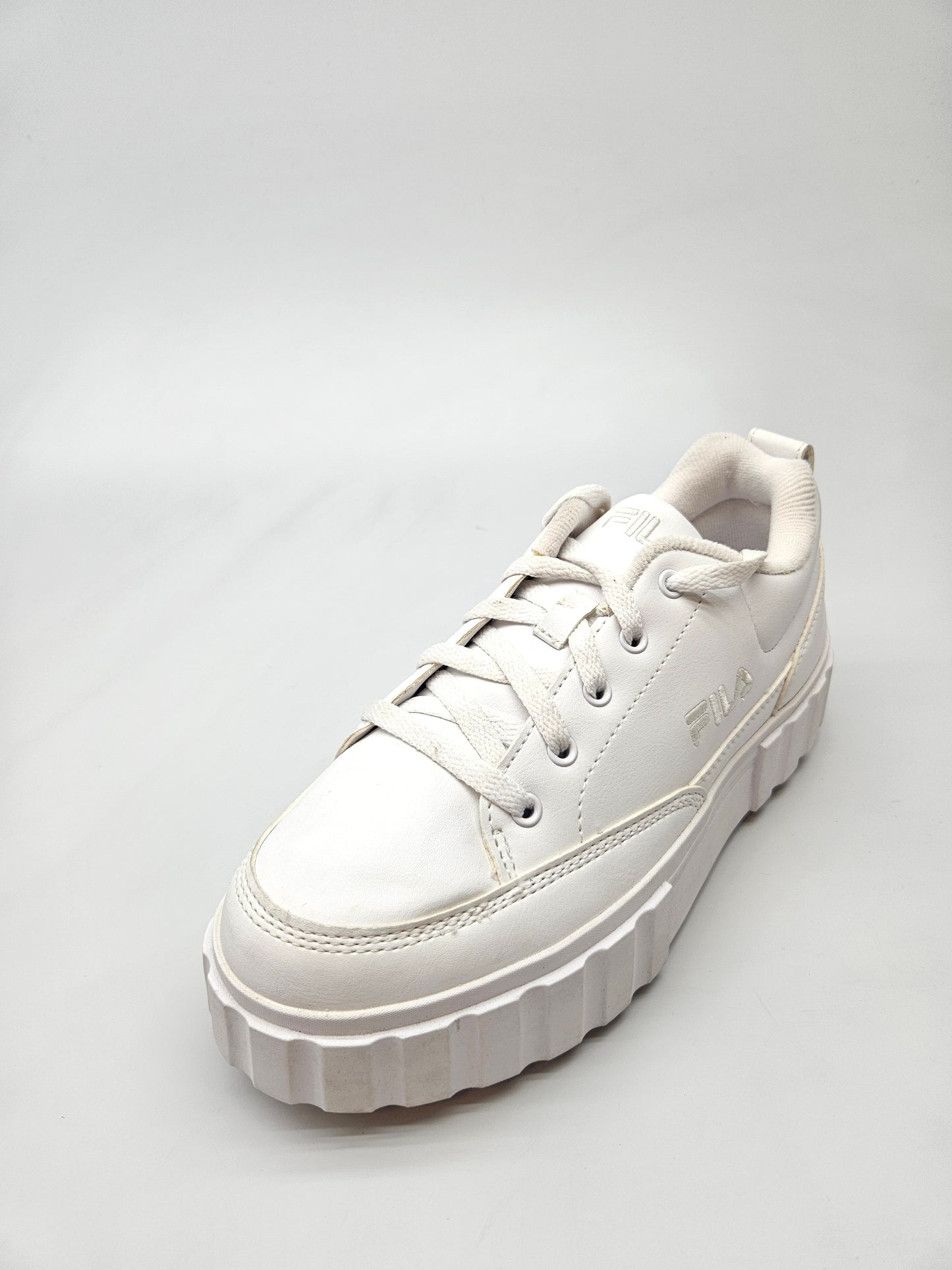 FILA NOVI ORIGINAL PATIKI BR 39