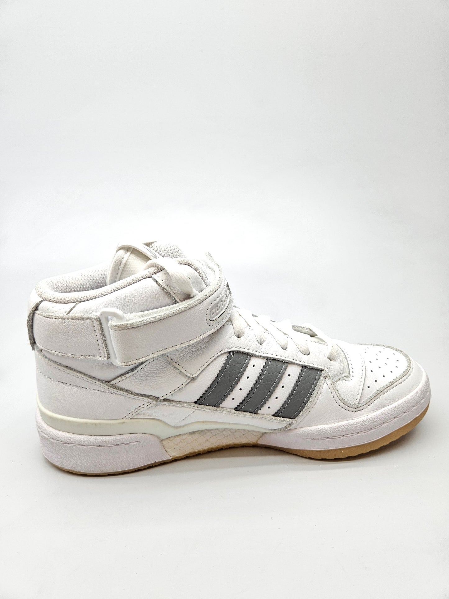ADIDAS NOVI ORIGINAL PATIKI BR 40.5
