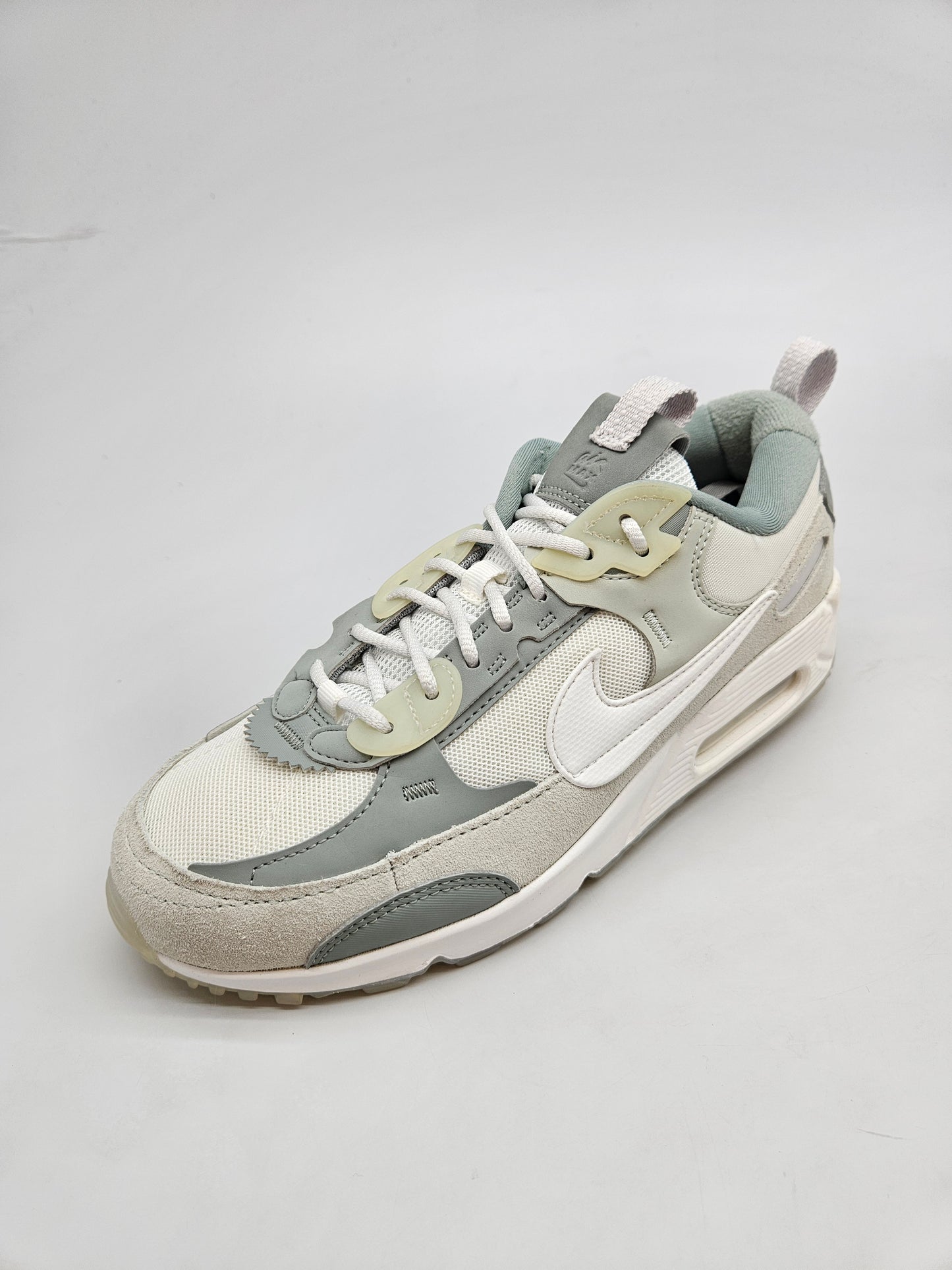 NIKE AIRMAX NOVI ORIGINAL PATIKI BR 40