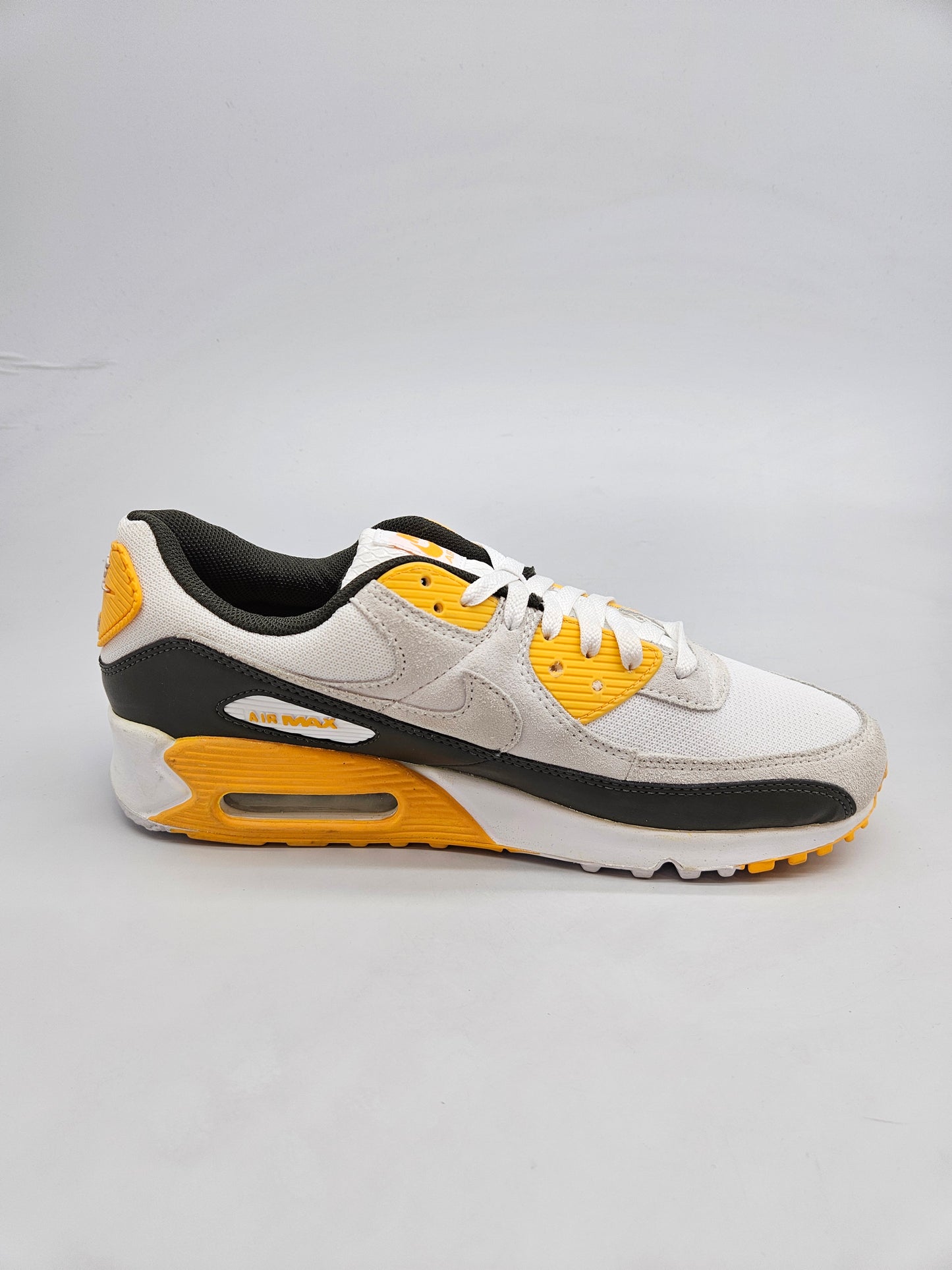 NIKE AIRMAX NOVI ORIGINAL PATIKI BR 44.5