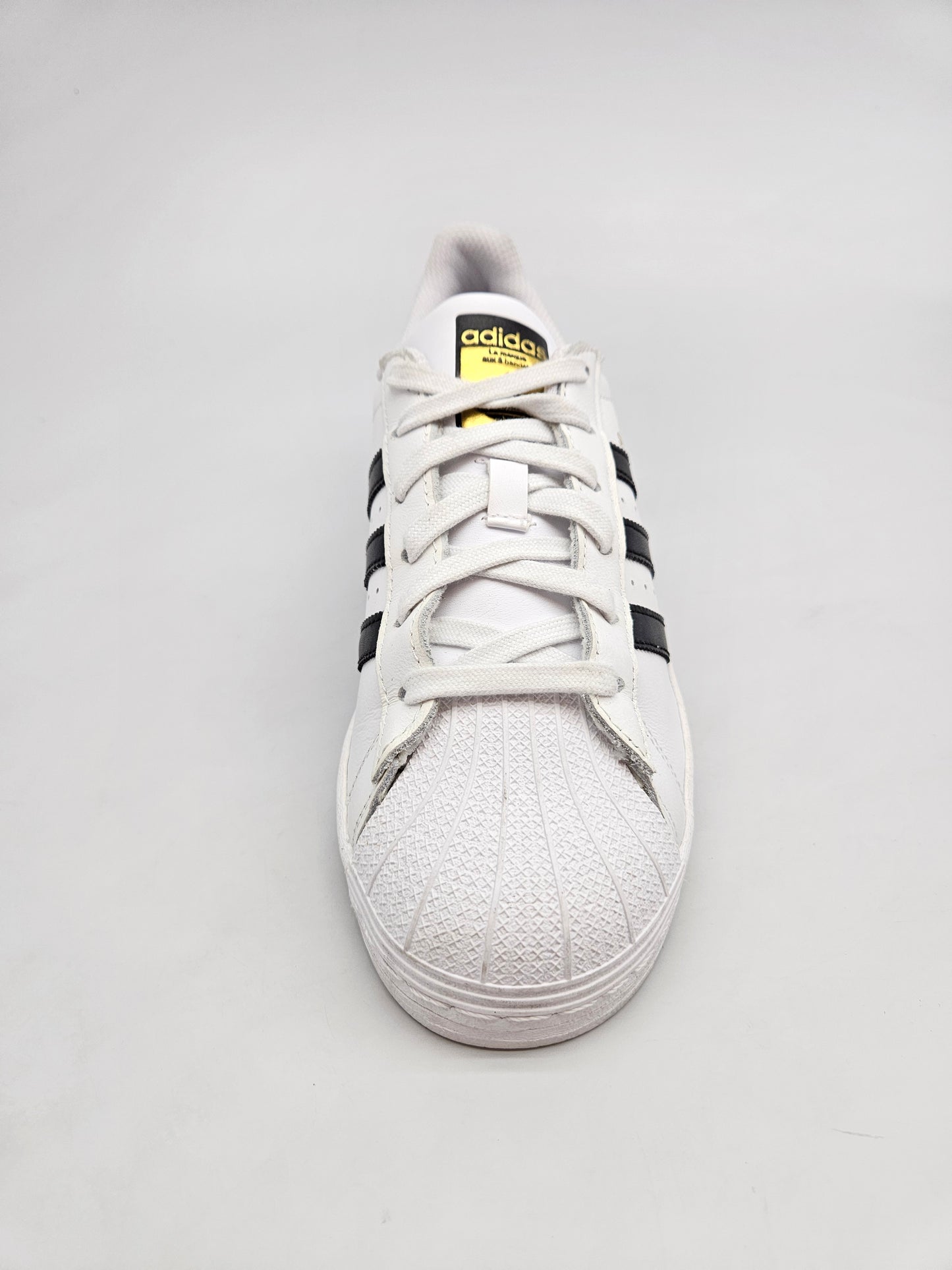 ADIDAS SUPERSTAR NOVI ORIGINAL PATIKI BR 38.5