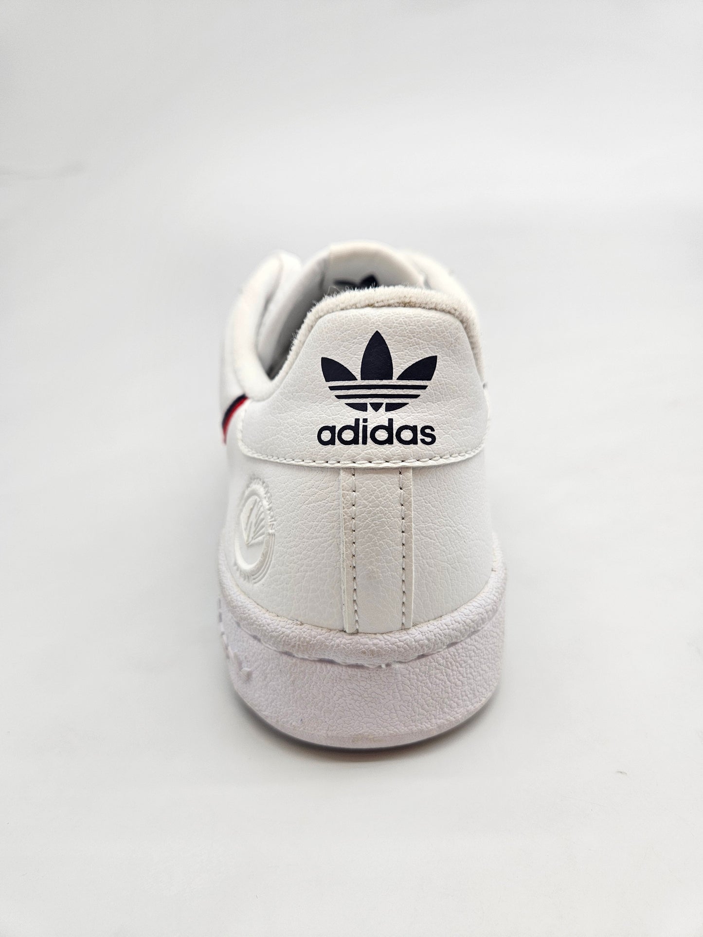 ADIDAS NOVI ORIGINAL PATIKI BR 40