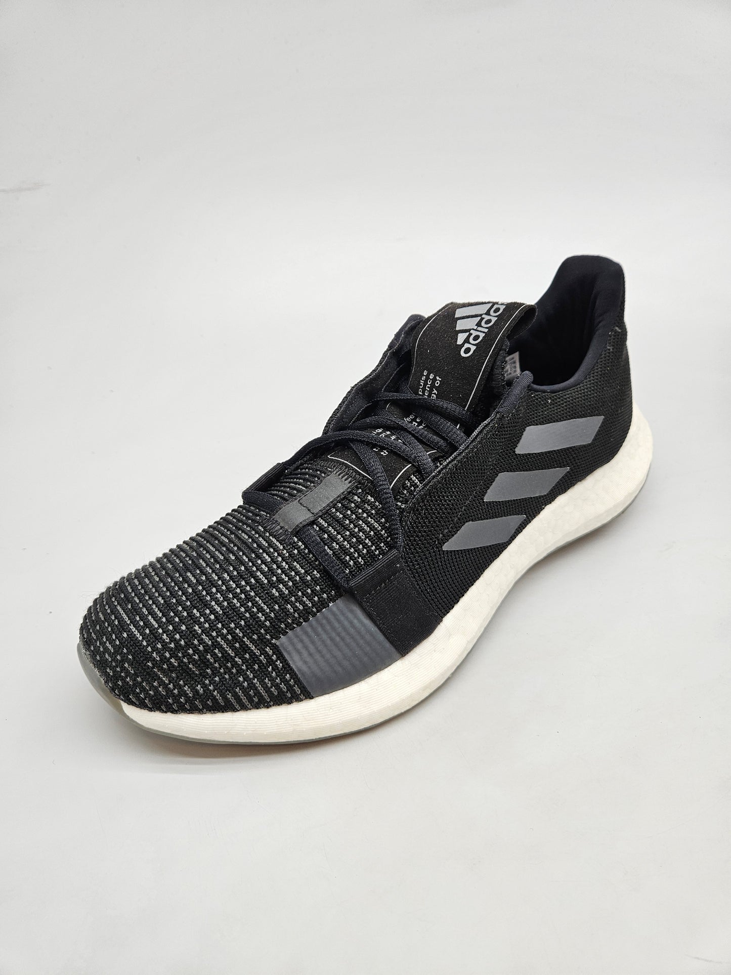 ADIDAS NOVI ORIGINAL PATIKI BR 44