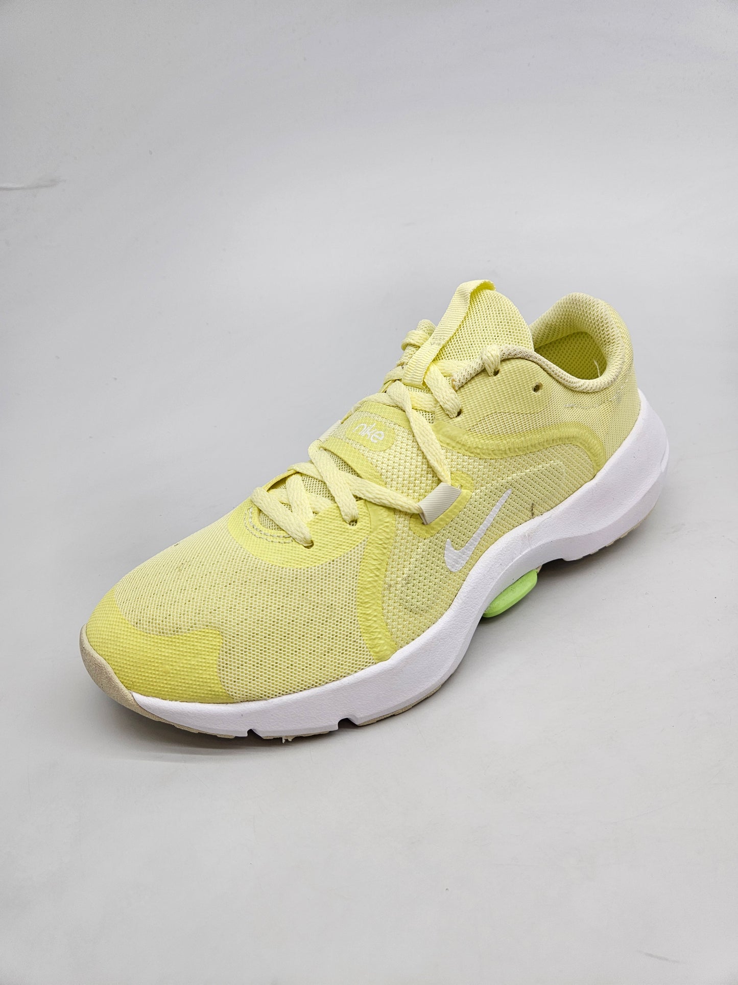 NIKE NOVI ORIGINAL PATIKI BR 38